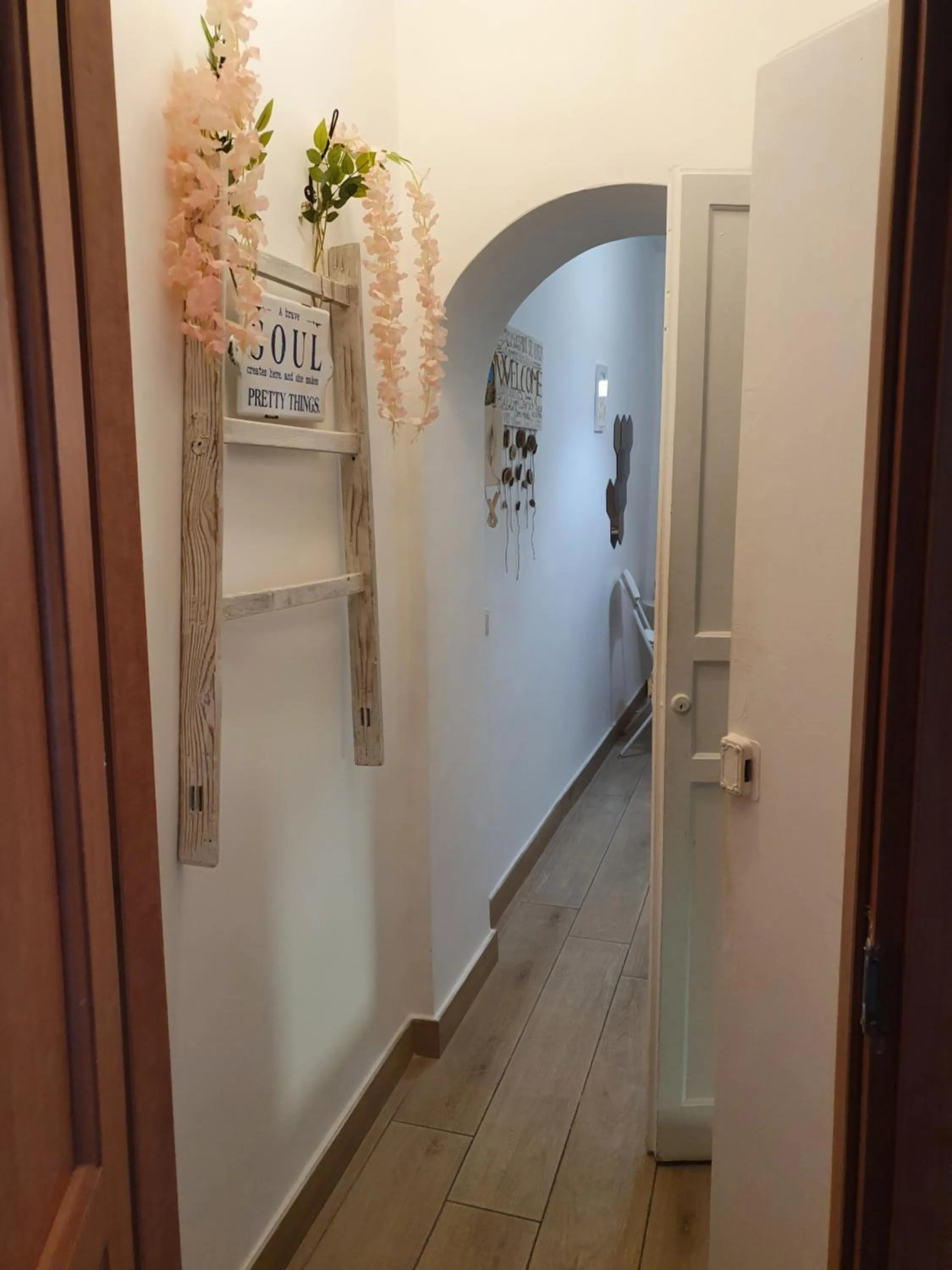 Inner courtyard view in Hercules House - Il riposo degli Eroi