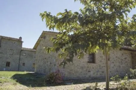 Facade/entrance in Borgo Nuovo San Martino
