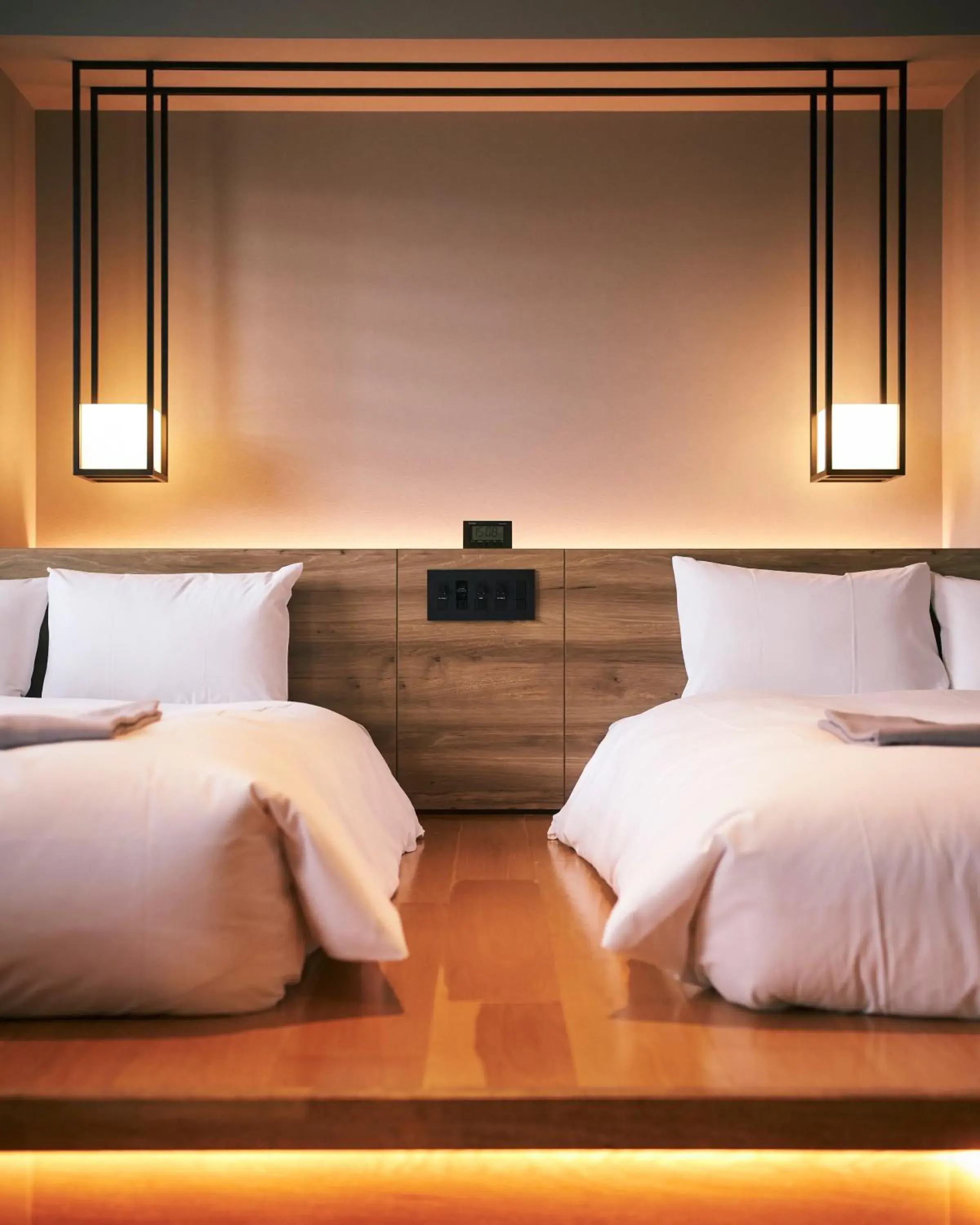 Deluxe Twin Room - single occupancy - Non-Smoking in hotel androoms Shin-Osaka Deluxe Twin Room - single occupancy - Non-Smoking in hotel androoms Shin-Osaka