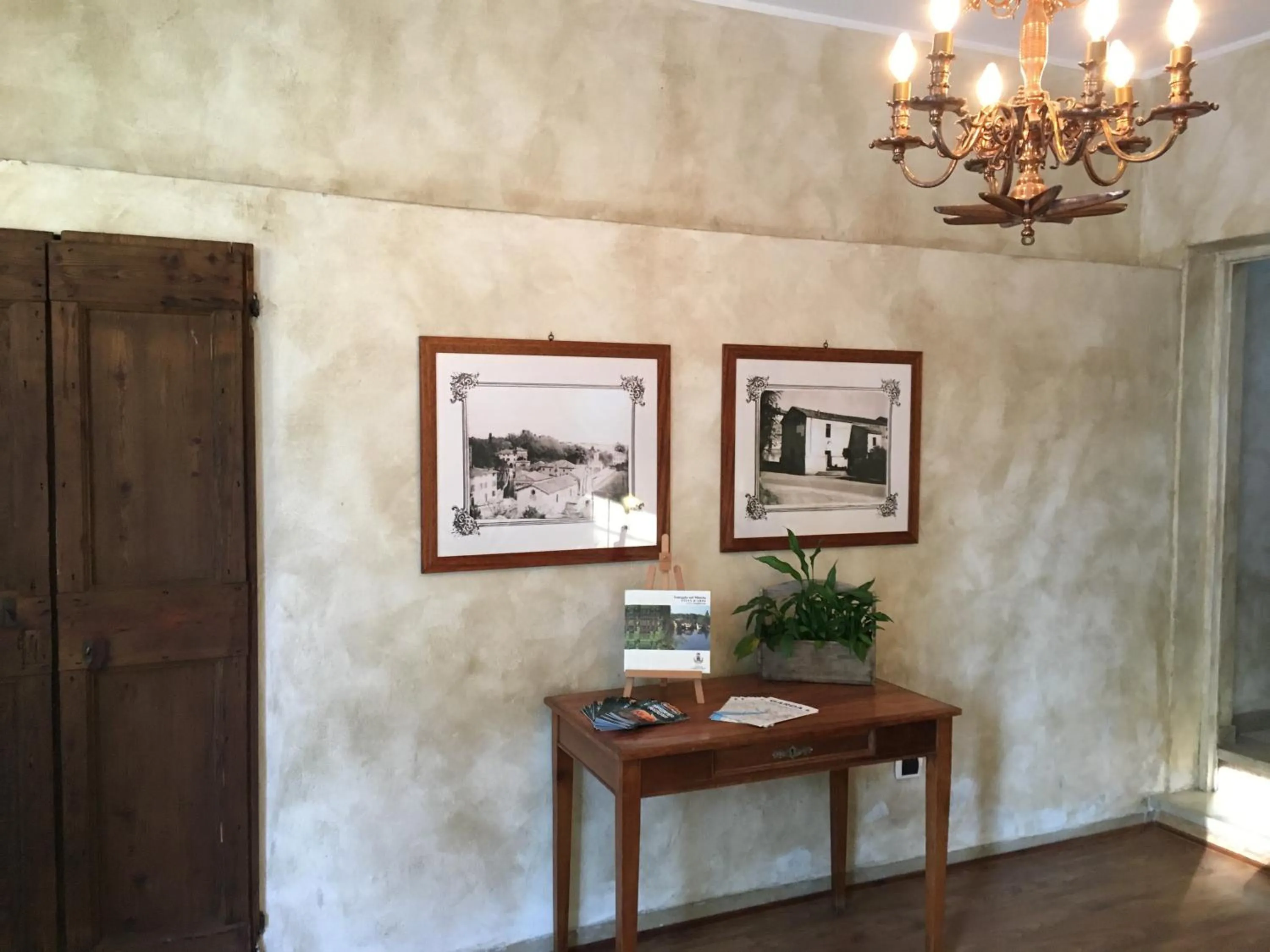 Facade/entrance in La Rocchetta