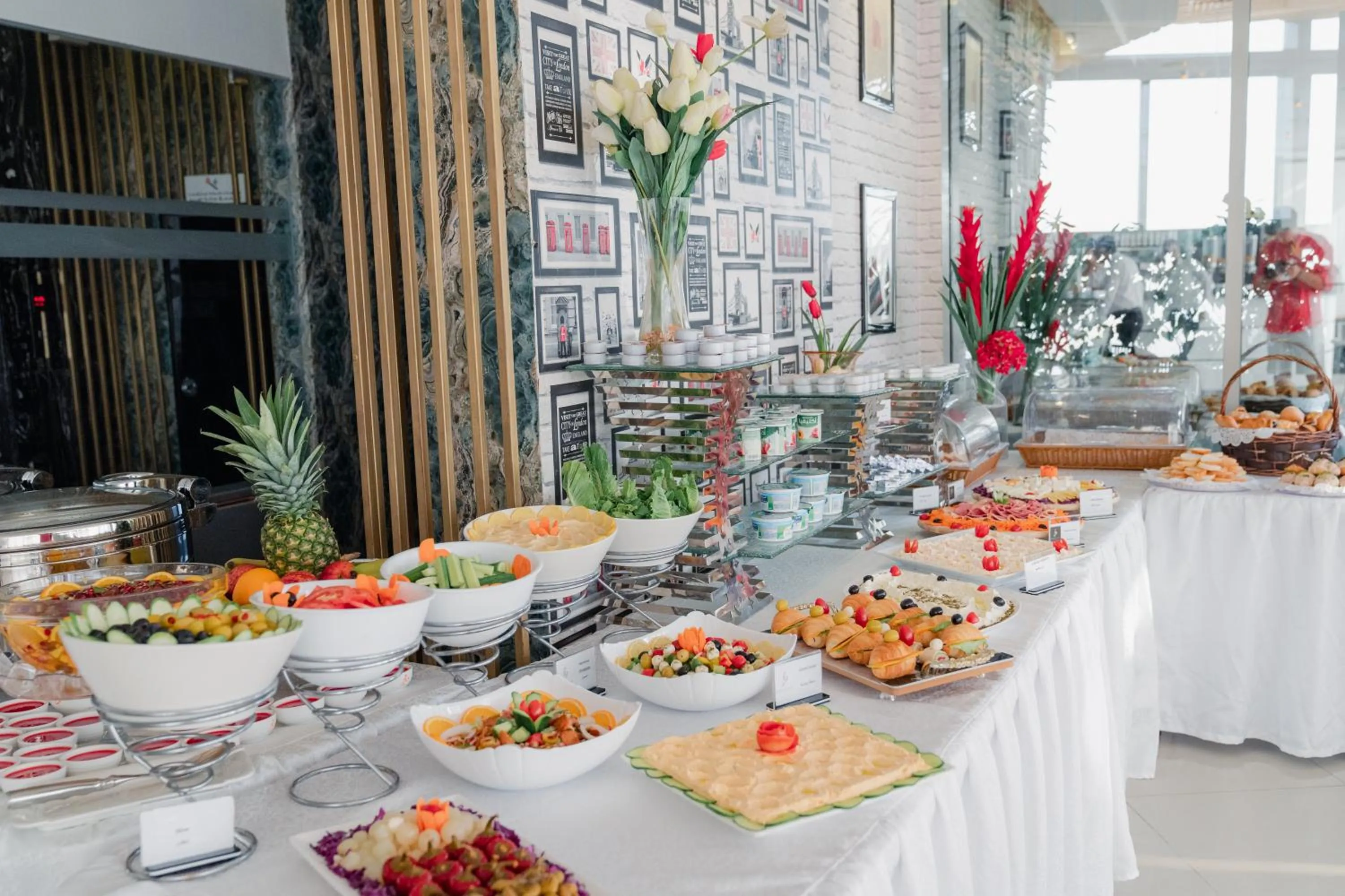 Buffet breakfast in فندق وهج بوليفارد Wahaj Boulevard Hotel