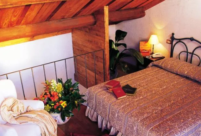 Photo of the whole room, Bed in Hotel La Locanda Dei Ciocca