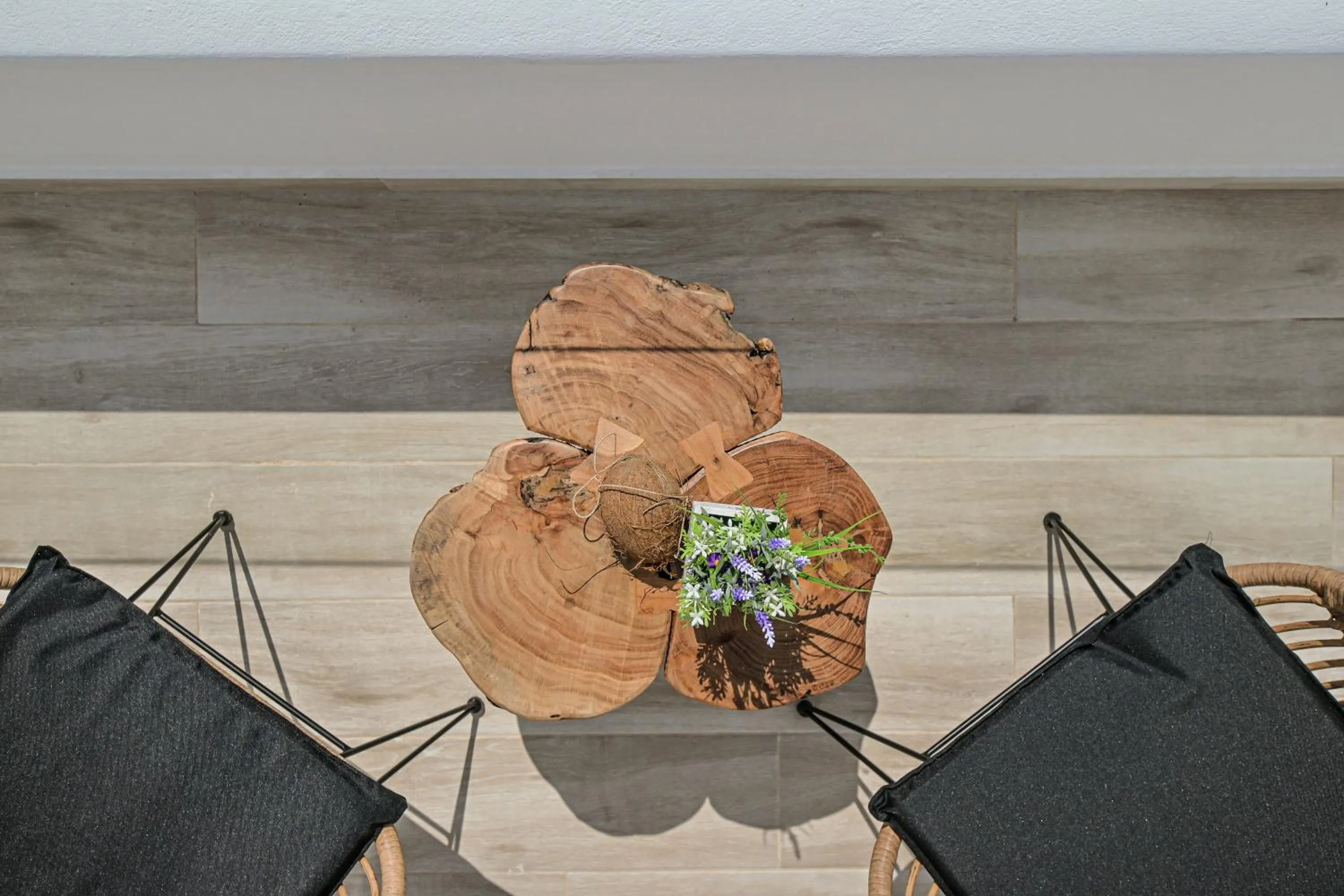 Nearby landmark in Marine Dream