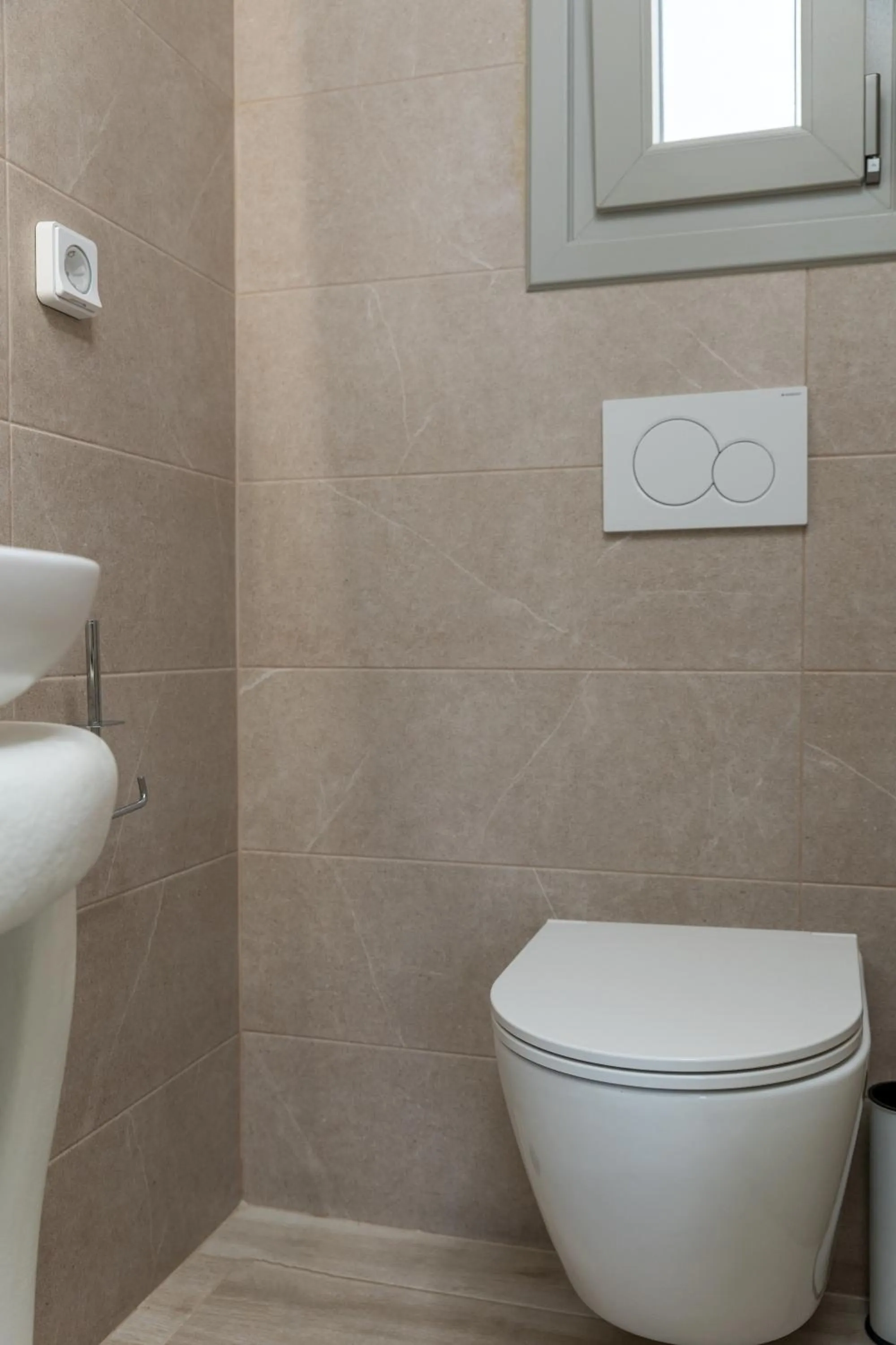 Toilet in Marine Dream