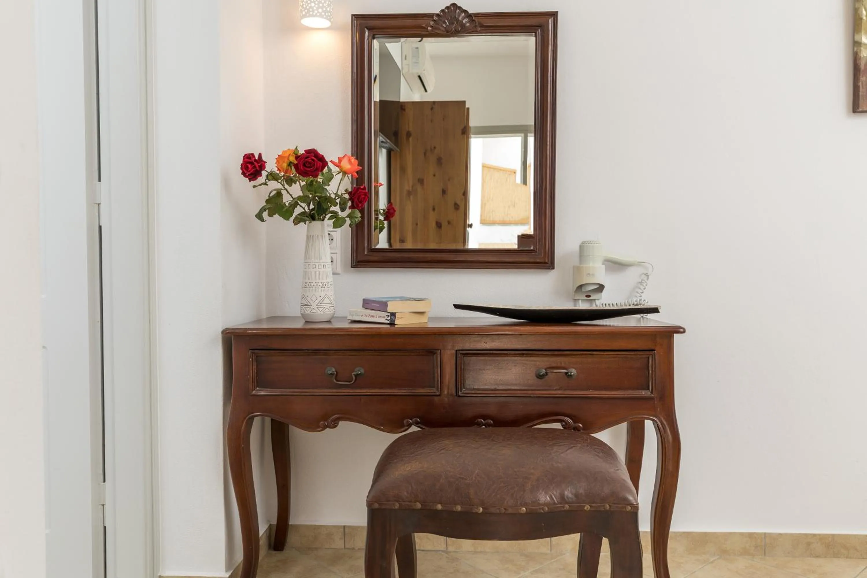 hair dresser in Marine Dream