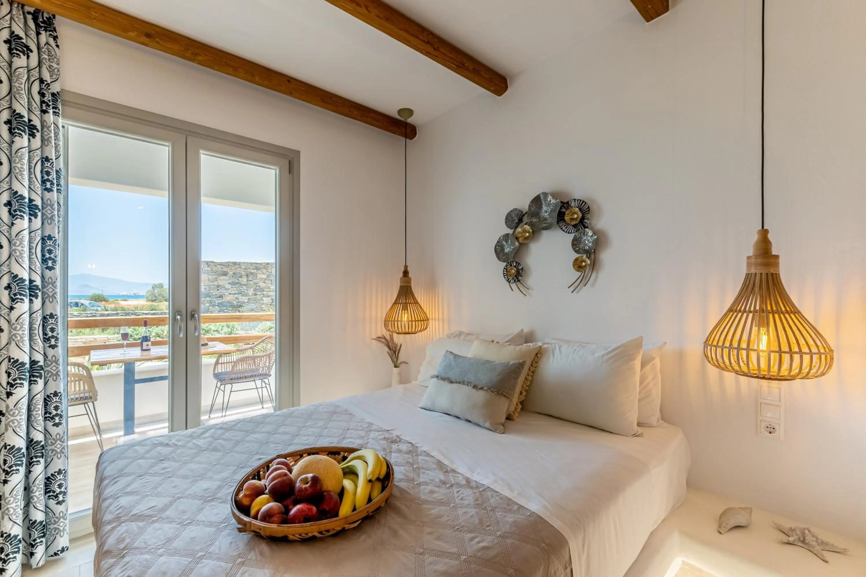 Toilet, Bed in Marine Dream