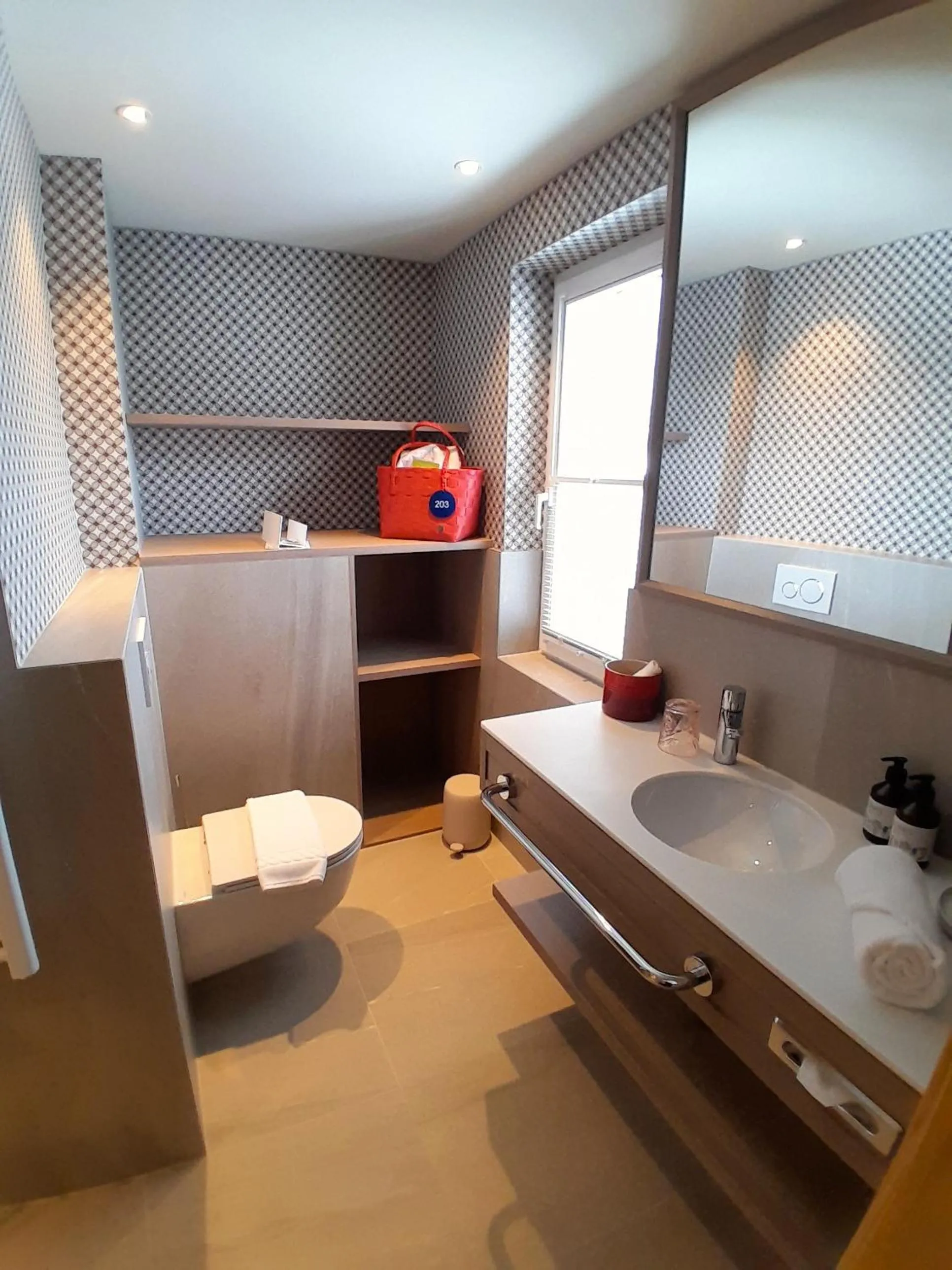 Toilet, Bed in Boutique-Hotel Schmelzhof