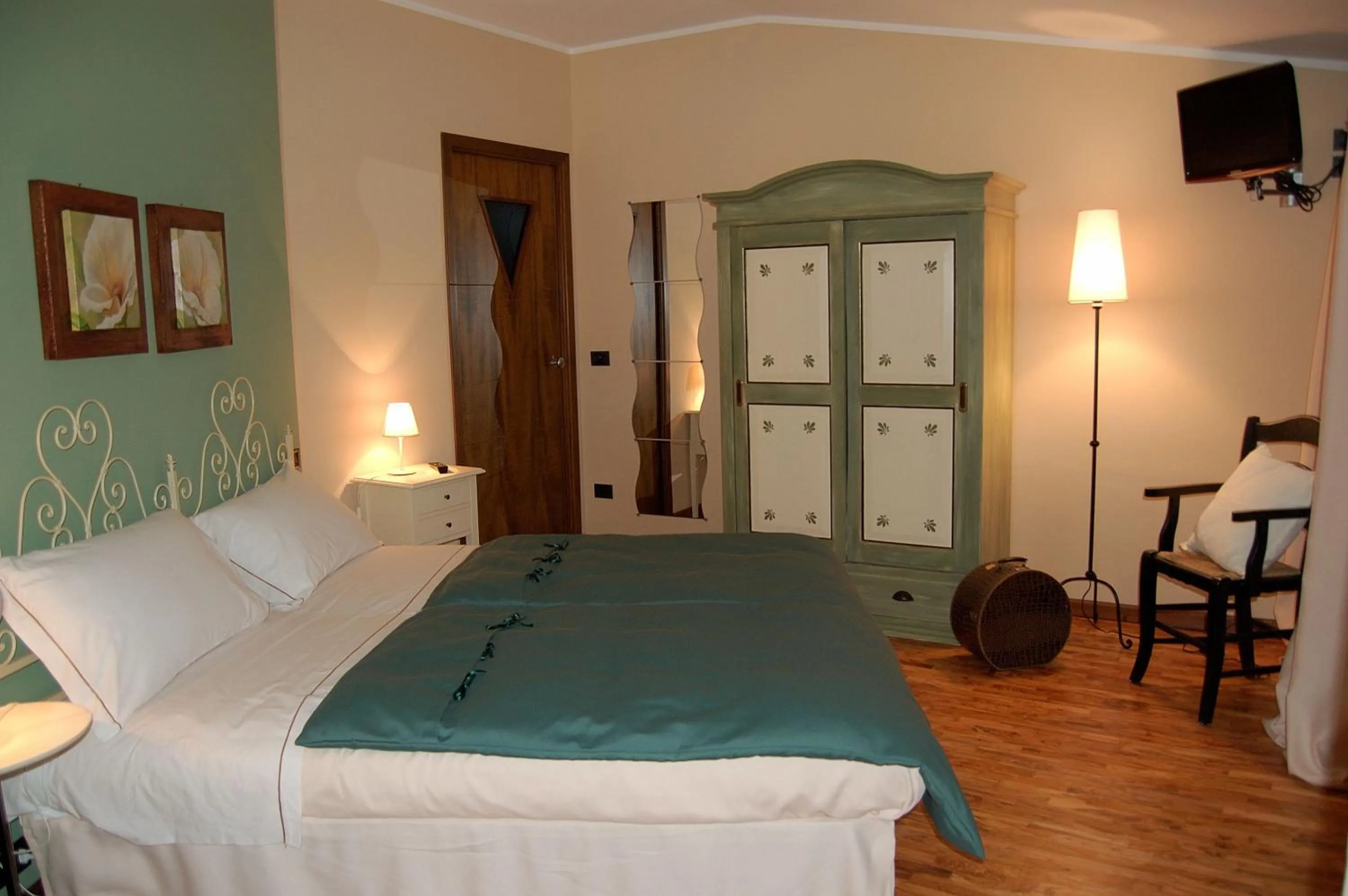 Bed in Agriturismo Corte Rocca