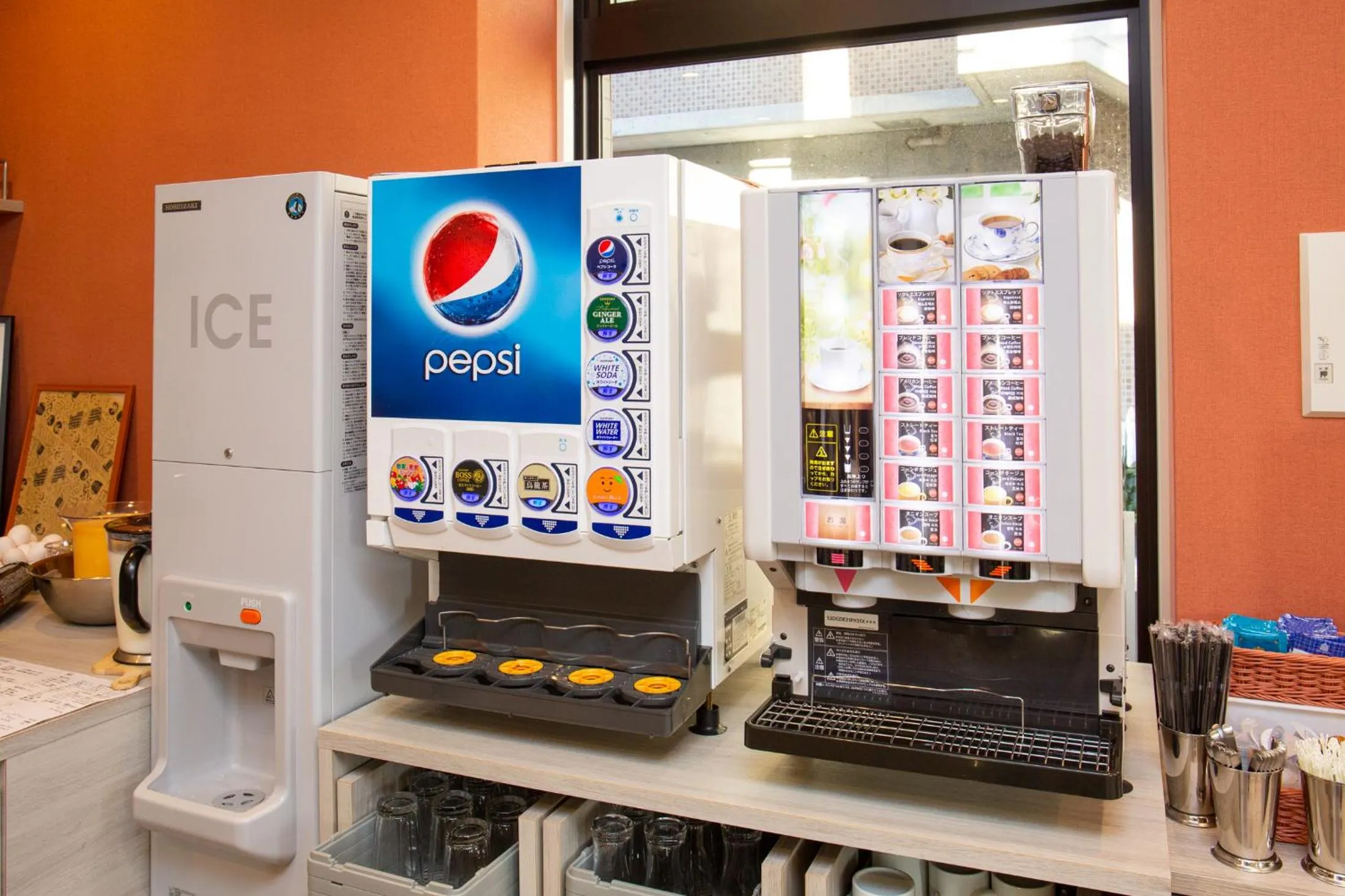 Food and drinks in Kuretake Inn Nankai Sakai-Ekimae