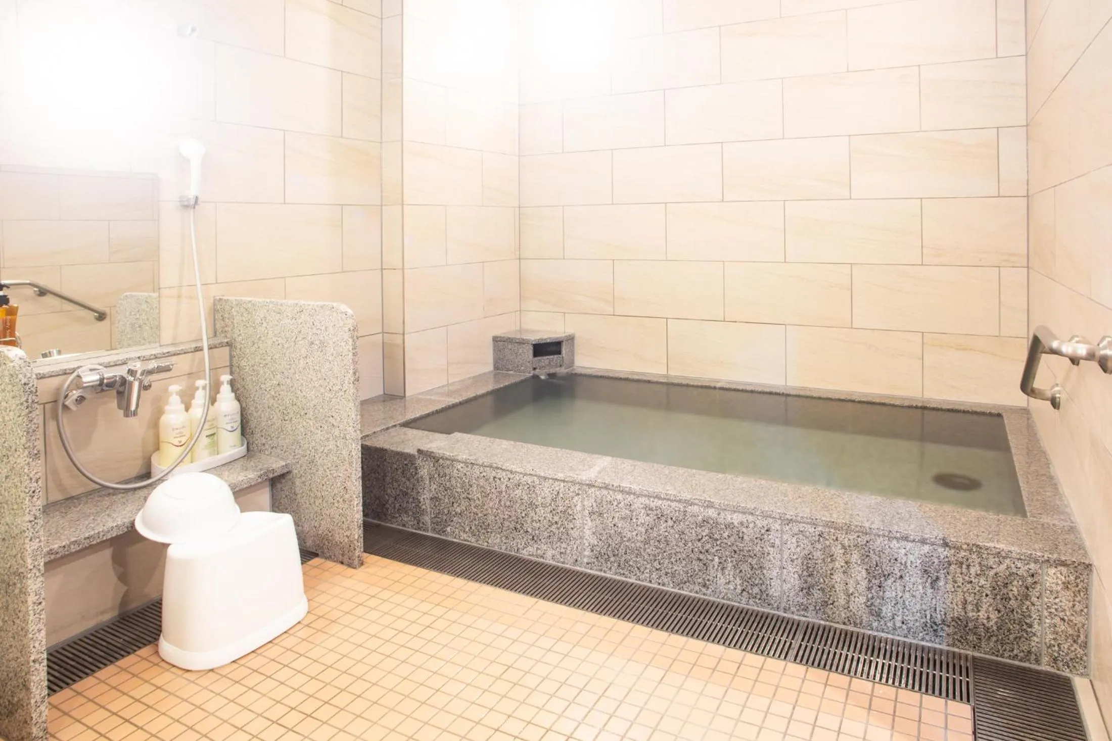 Public Bath in Kuretake Inn Nankai Sakai-Ekimae