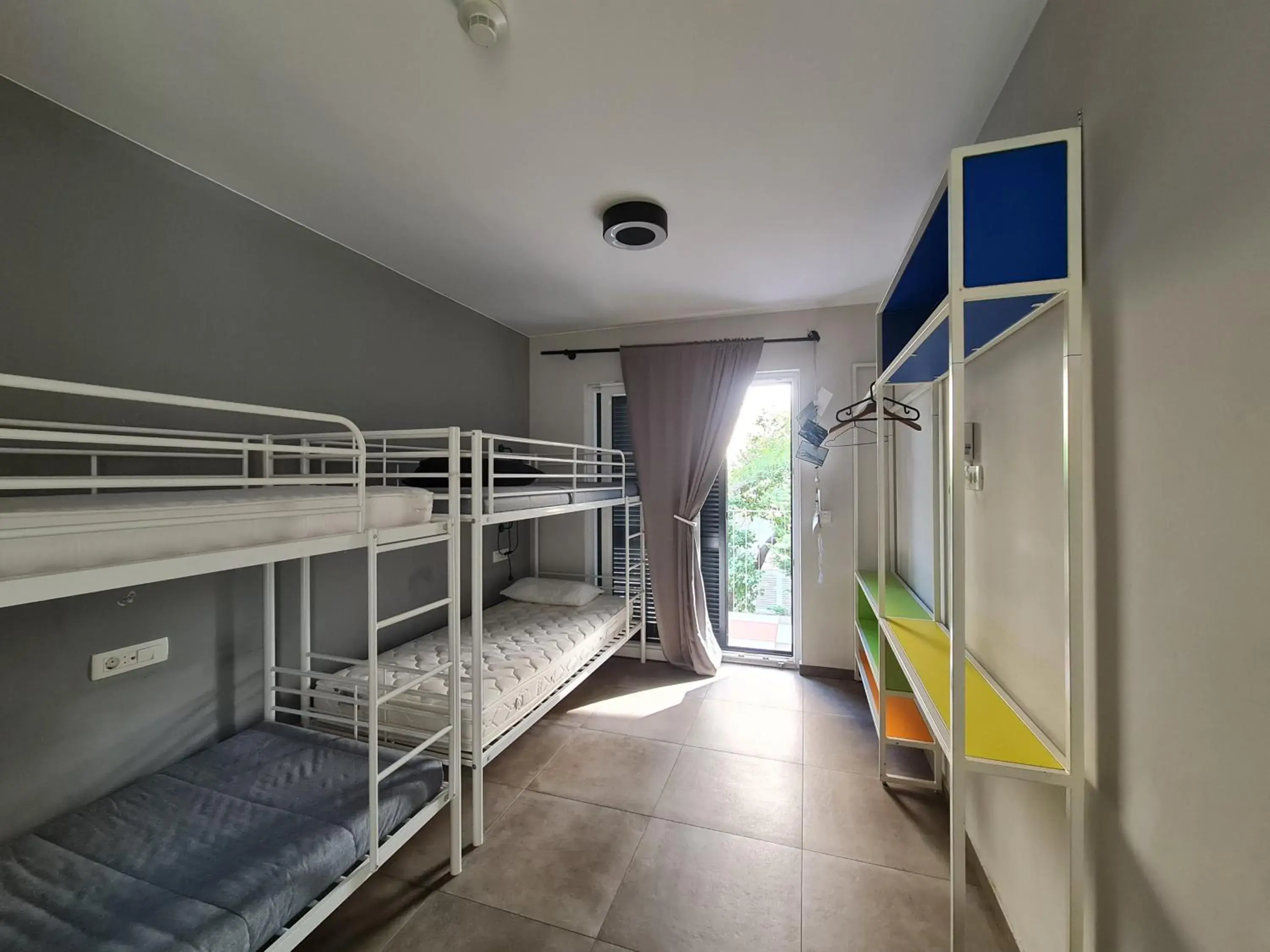 Bed in 6-Bed Female Dormitory Room in SUBTUB Hostel Makarska Bed in 6-Bed Female Dormitory Room in SUBTUB Hostel Makarska