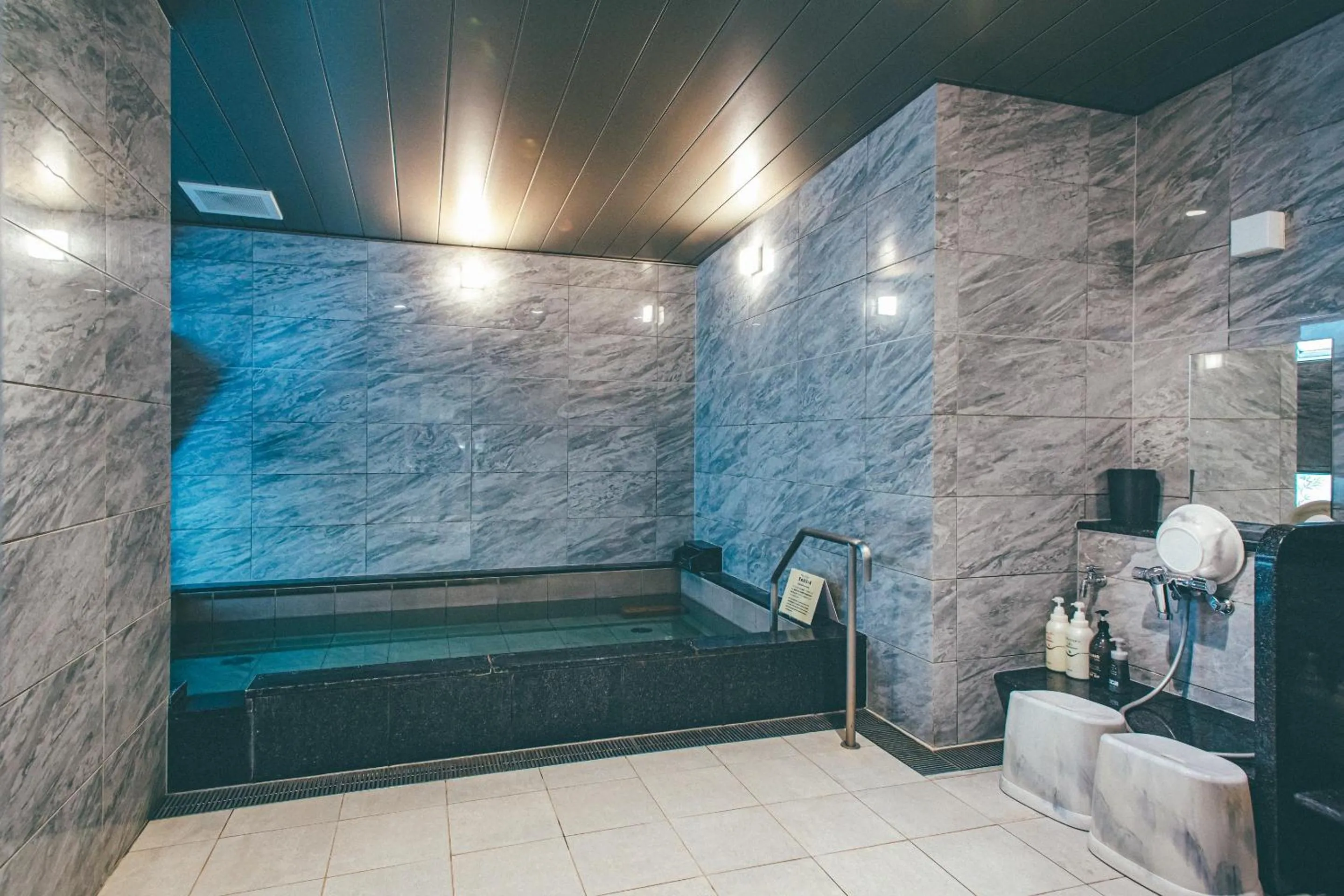 Public Bath in Kuretake Inn Osaka Midousuji Hommachi