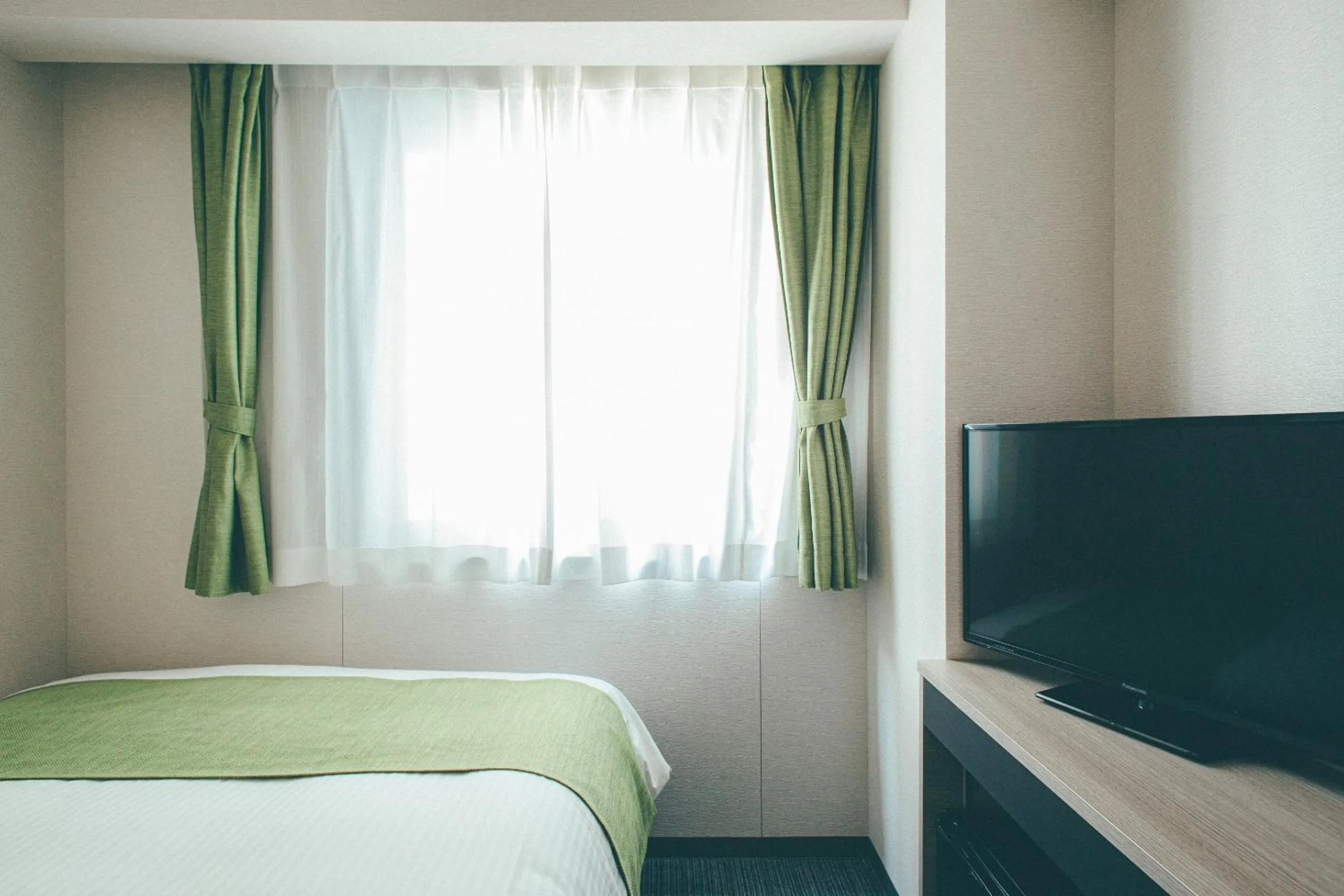 Bedroom, Bed in Kuretake Inn Osaka Midousuji Hommachi