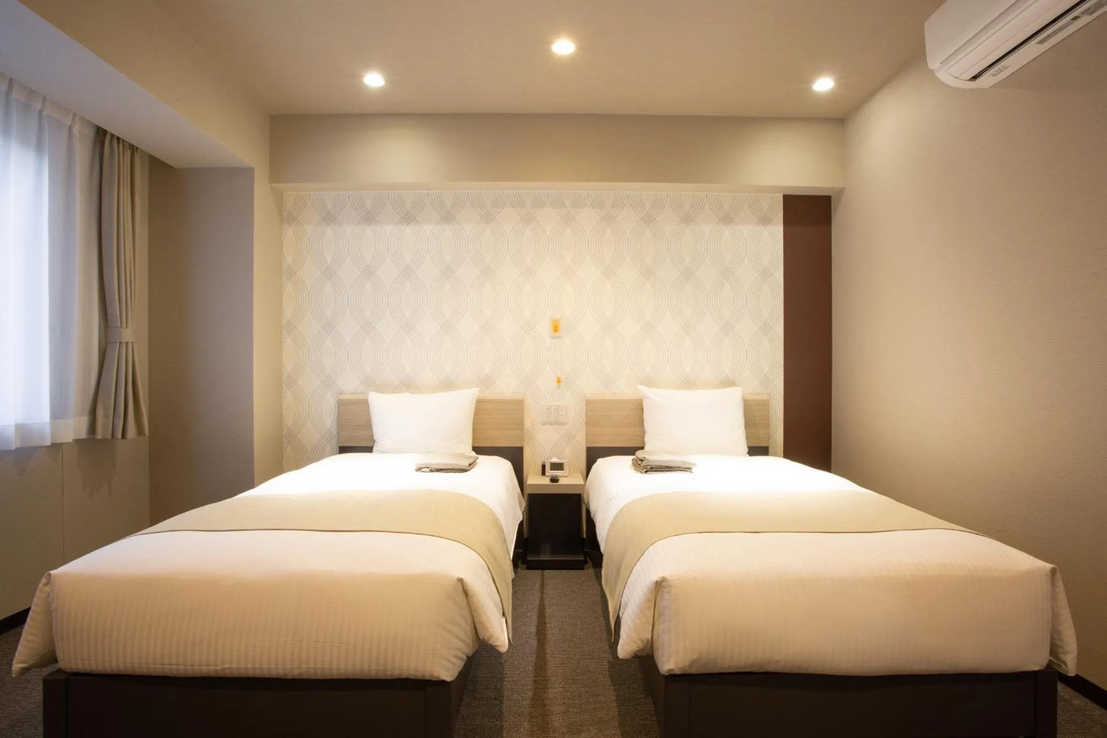 Bedroom, Bed in Kuretake Inn Osaka Midousuji Hommachi