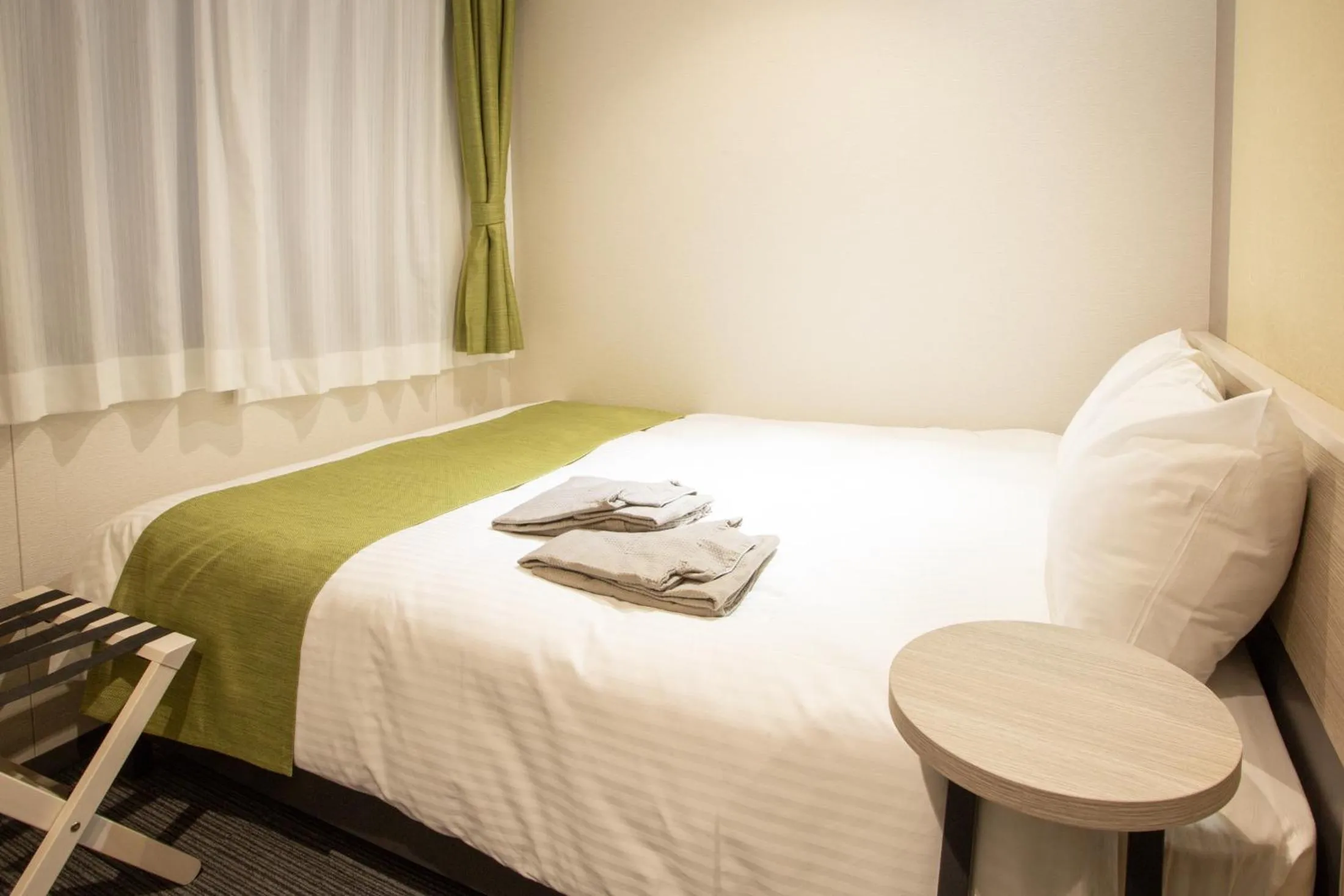 Bedroom, Bed in Kuretake Inn Osaka Midousuji Hommachi