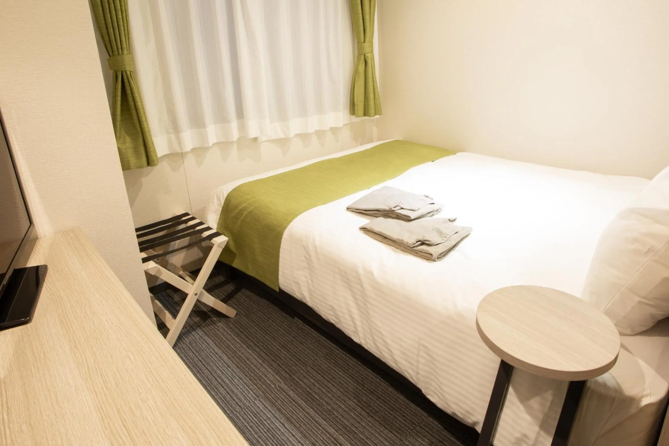 Bedroom, Bed in Kuretake Inn Osaka Midousuji Hommachi