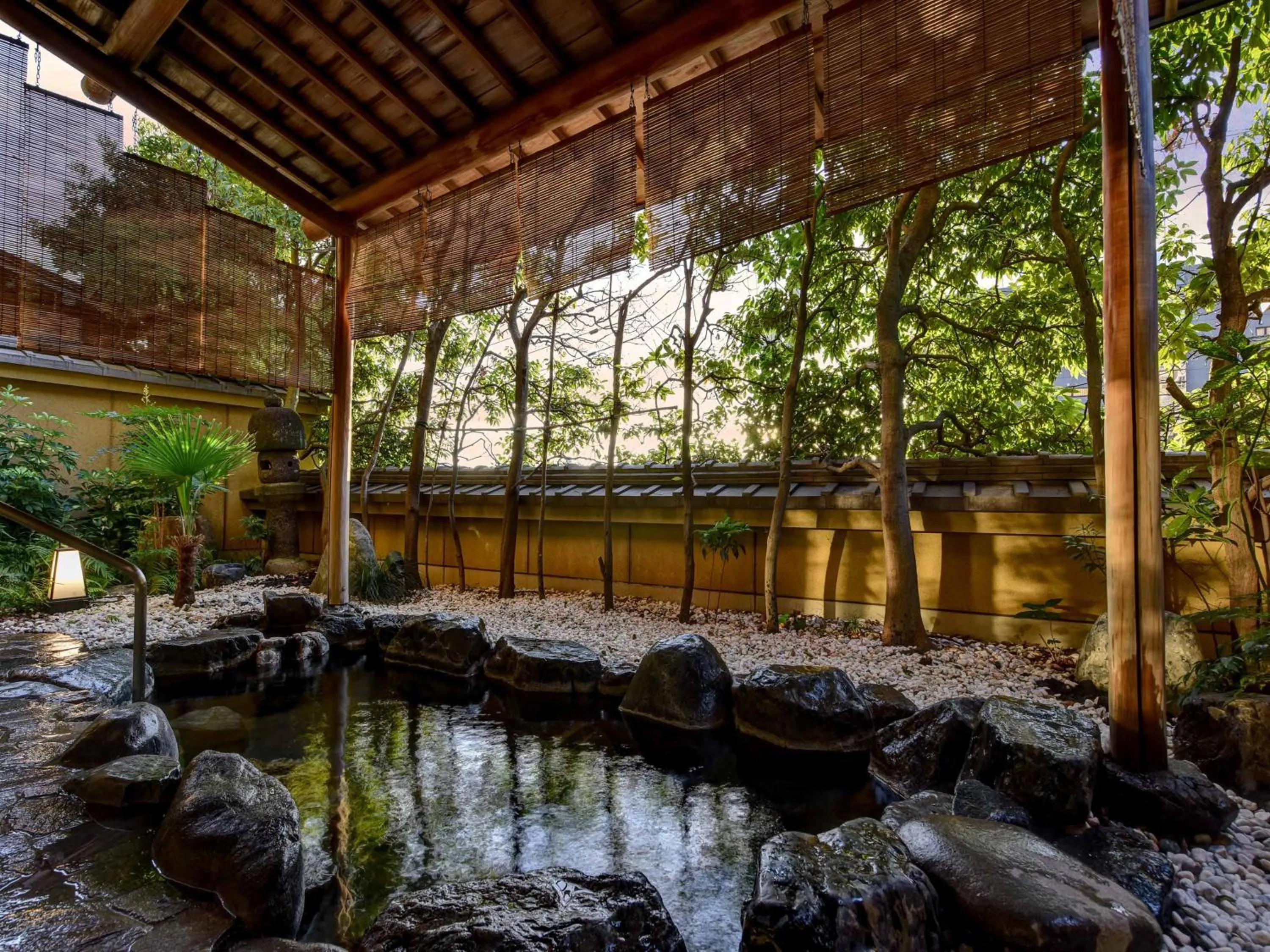 Hot Spring Bath in Yamatoya Besso