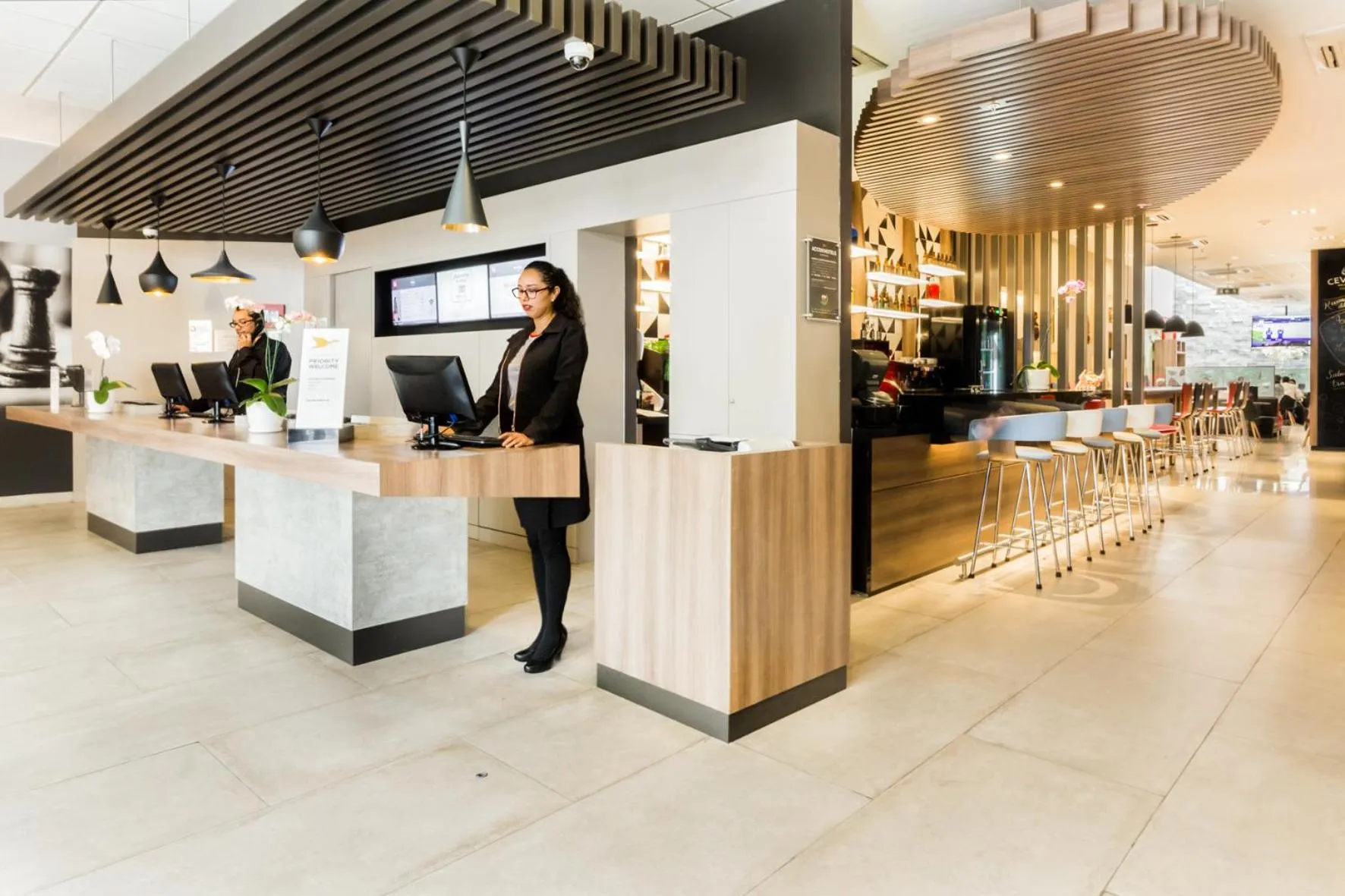 Lobby or reception in ibis Lima Larco Miraflores