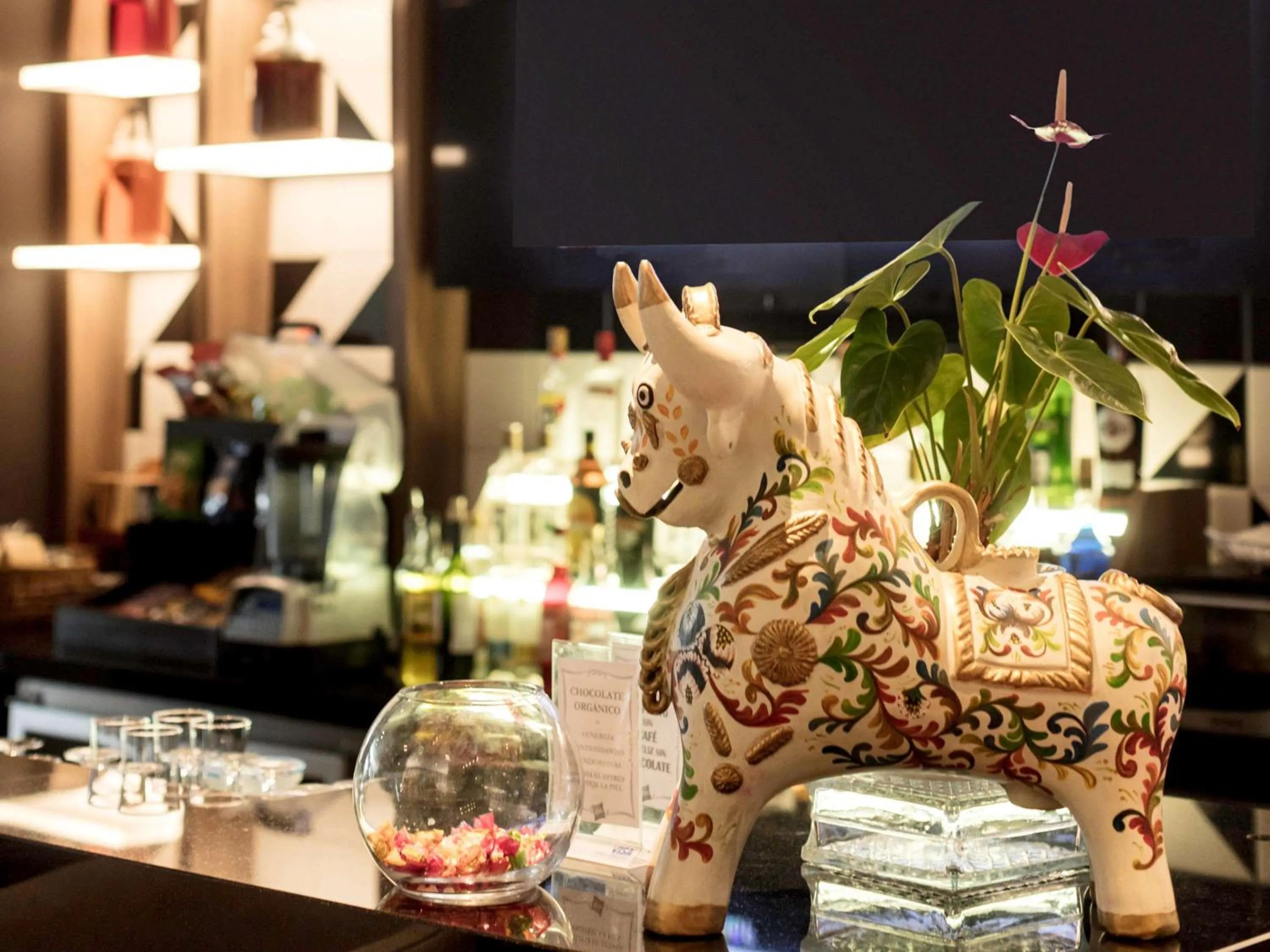 Lounge or bar in ibis Lima Larco Miraflores