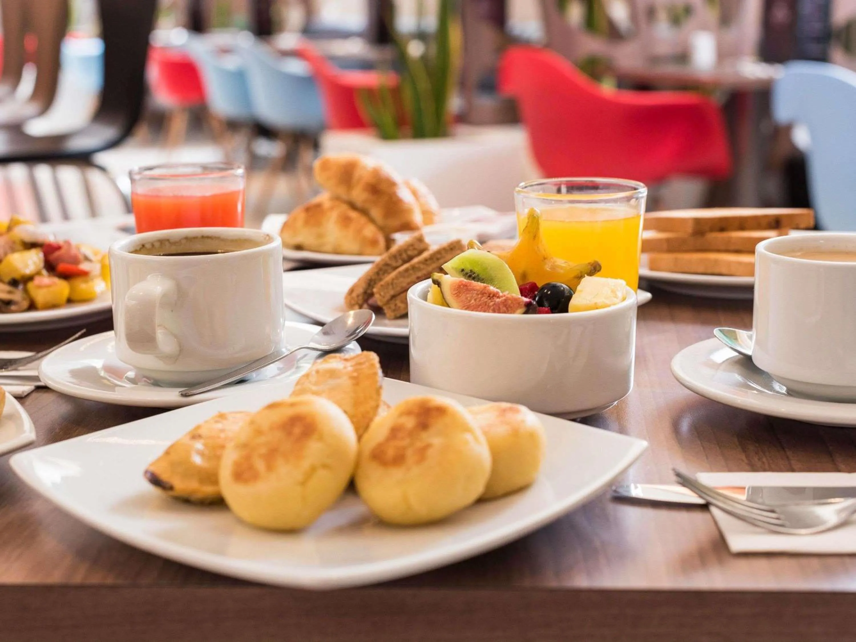 Breakfast in ibis Lima Larco Miraflores