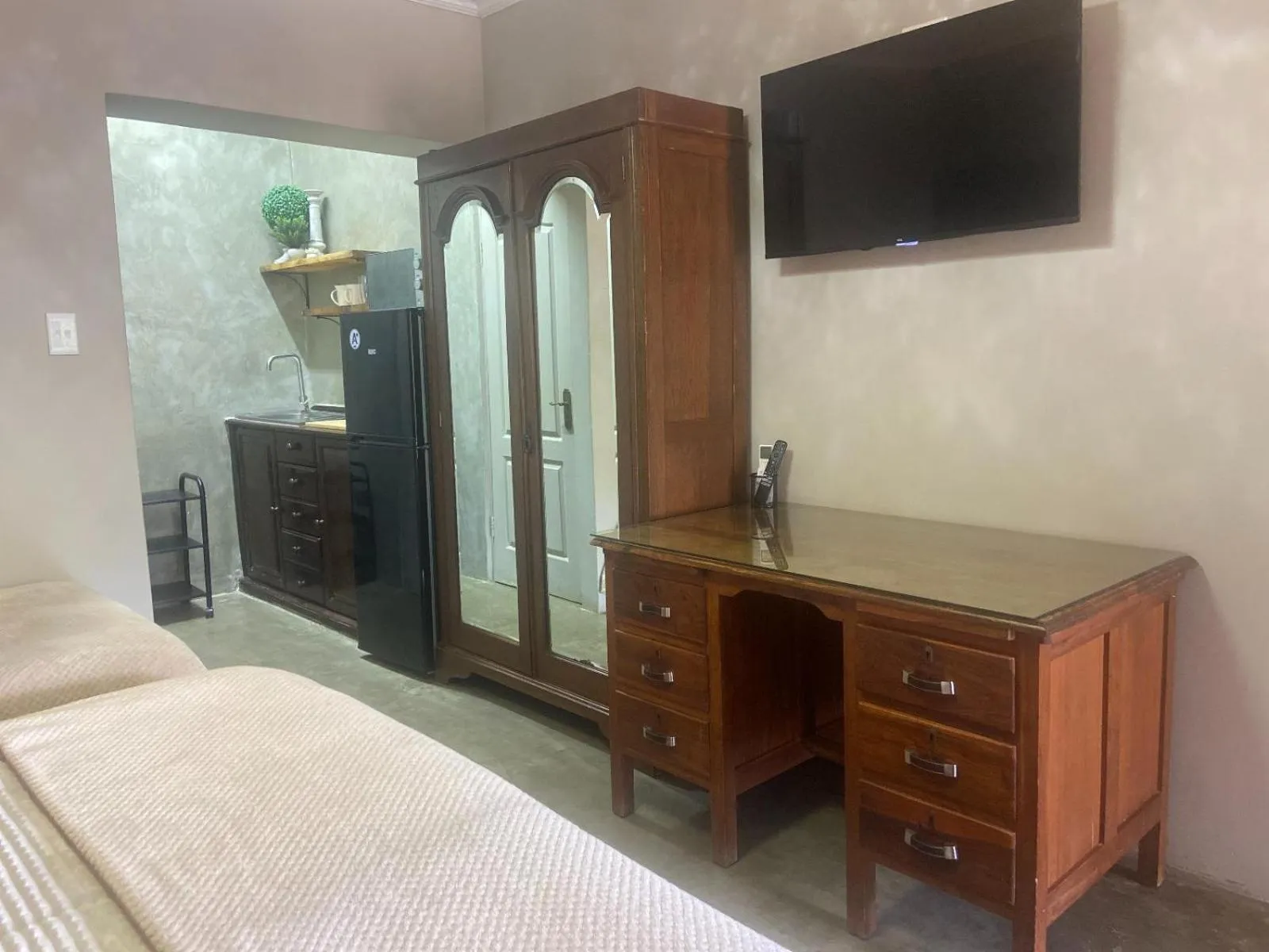 TV and multimedia, Bed in Aloe Guesthouse Klerksdorp