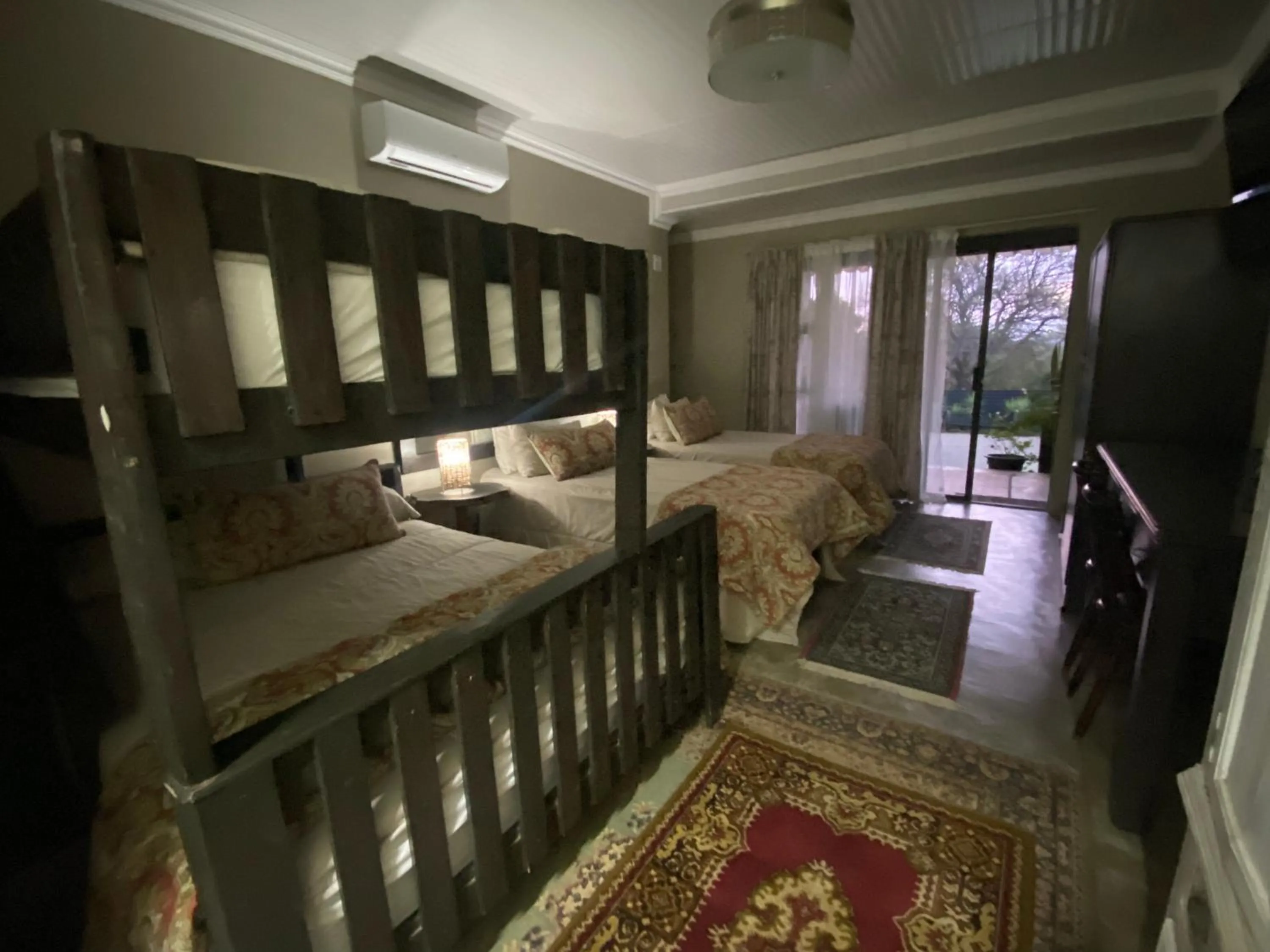 Bed in Aloe Guesthouse Klerksdorp