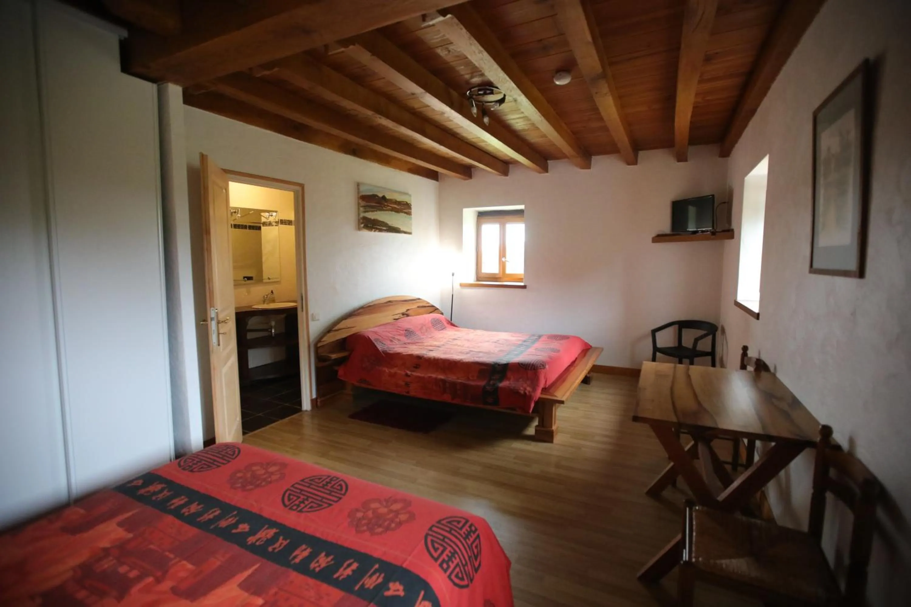Photo of the whole room, Bed in Chambres d hotes AZKENA