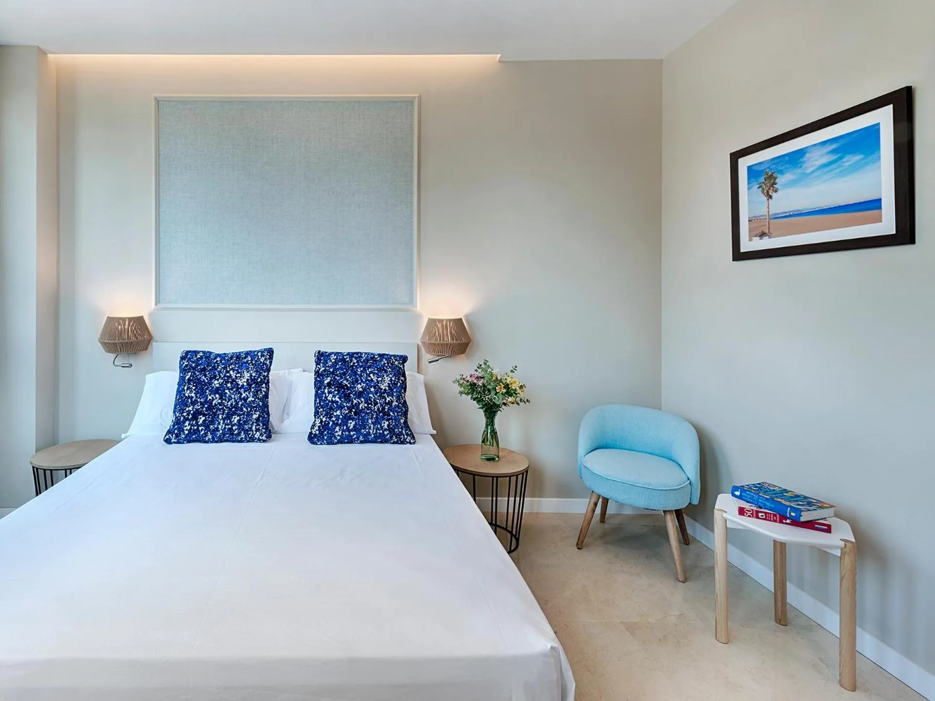 Bed in Opera House Valencia B&B