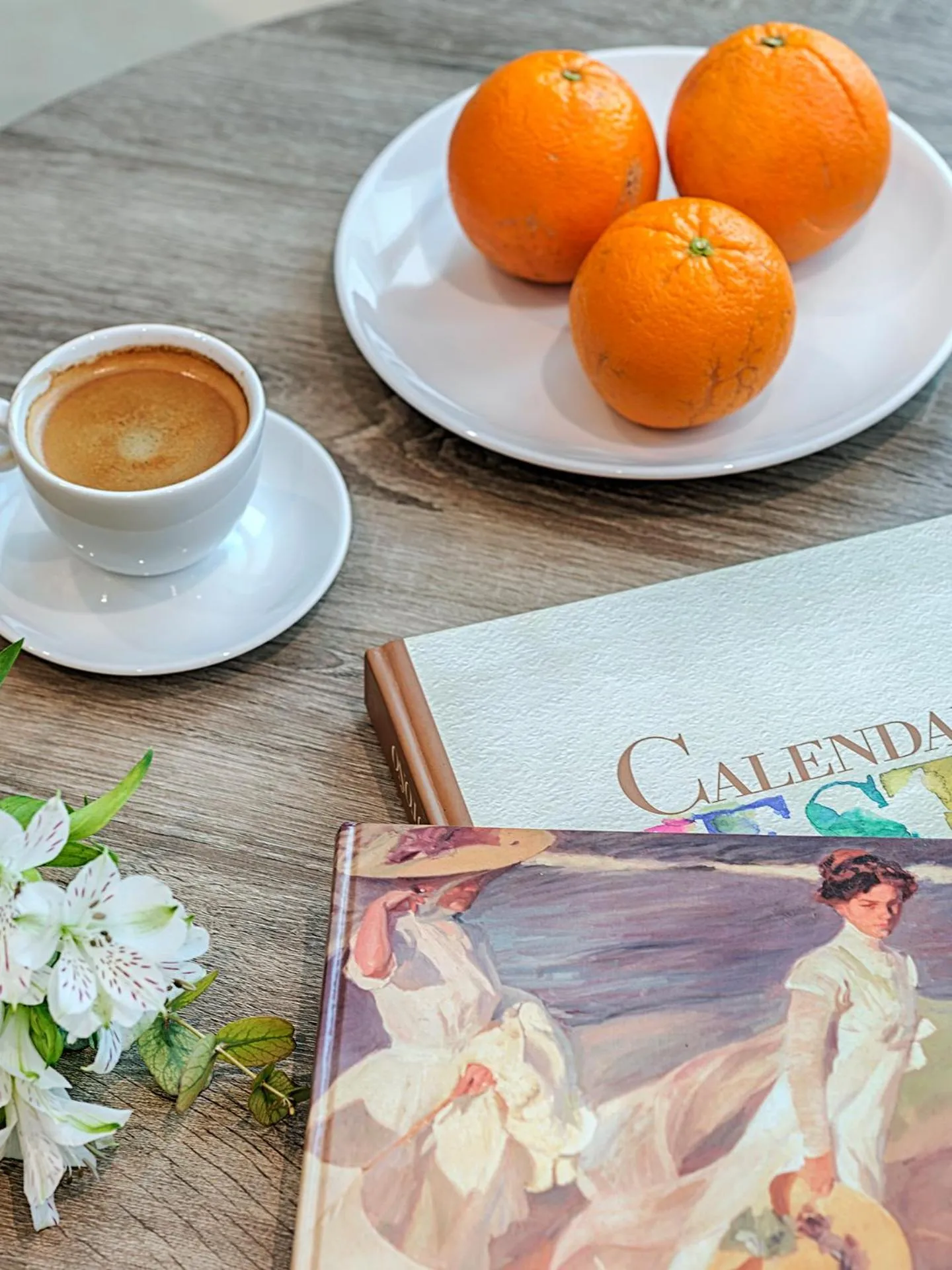 Food and drinks in Opera House Valencia B&B