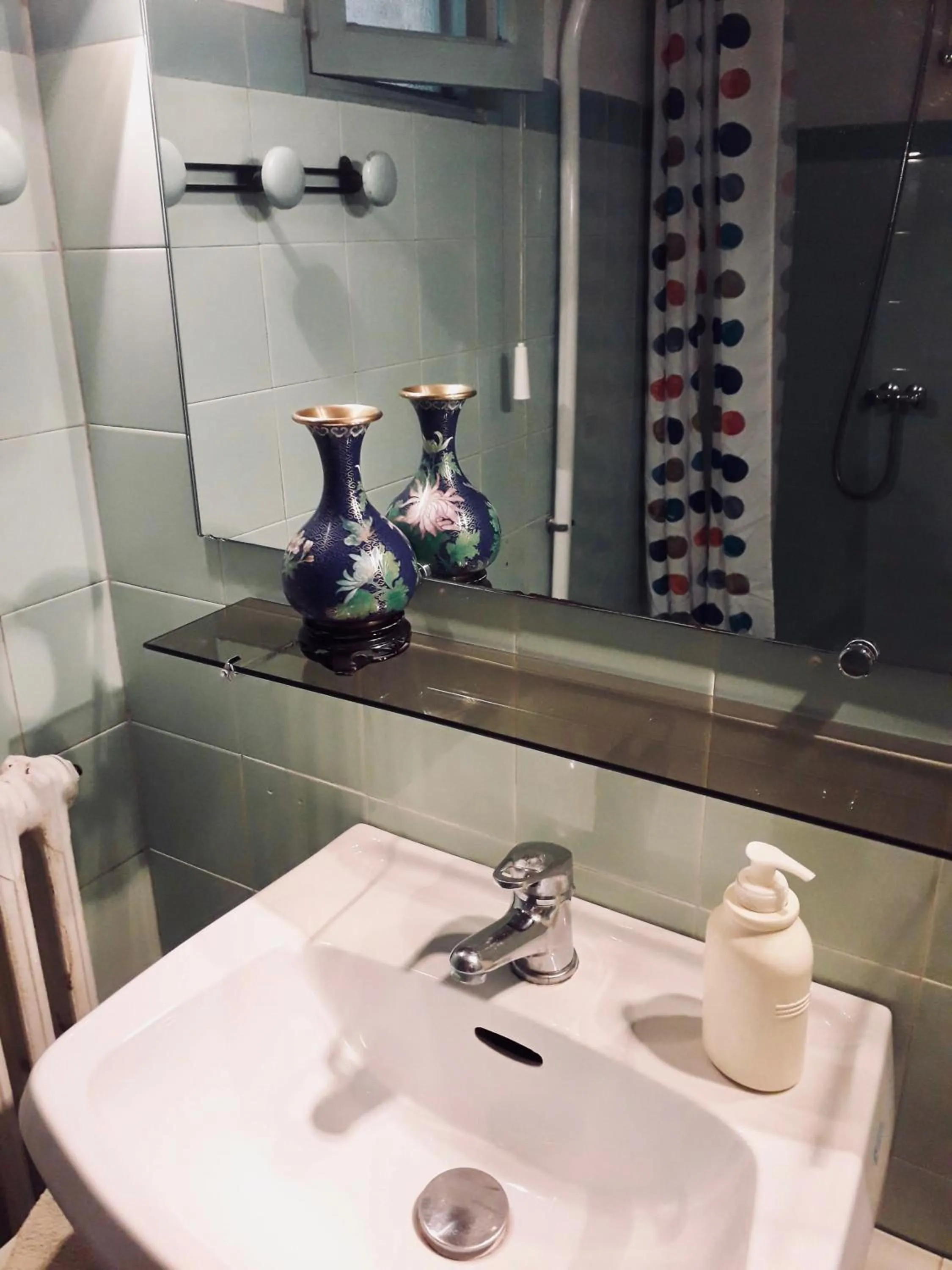 Bathroom in La Gracette