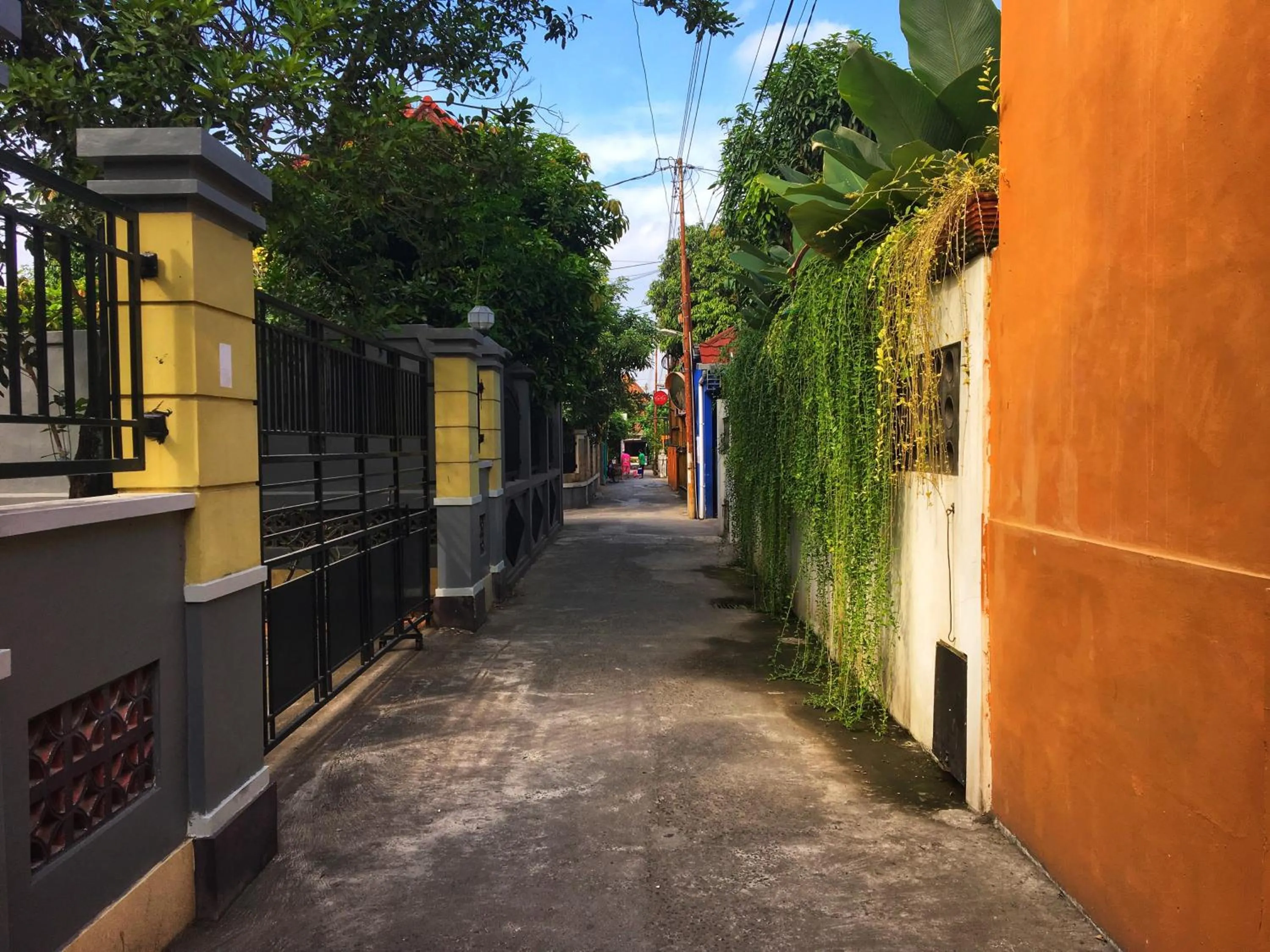 Property building in Pojok Pas