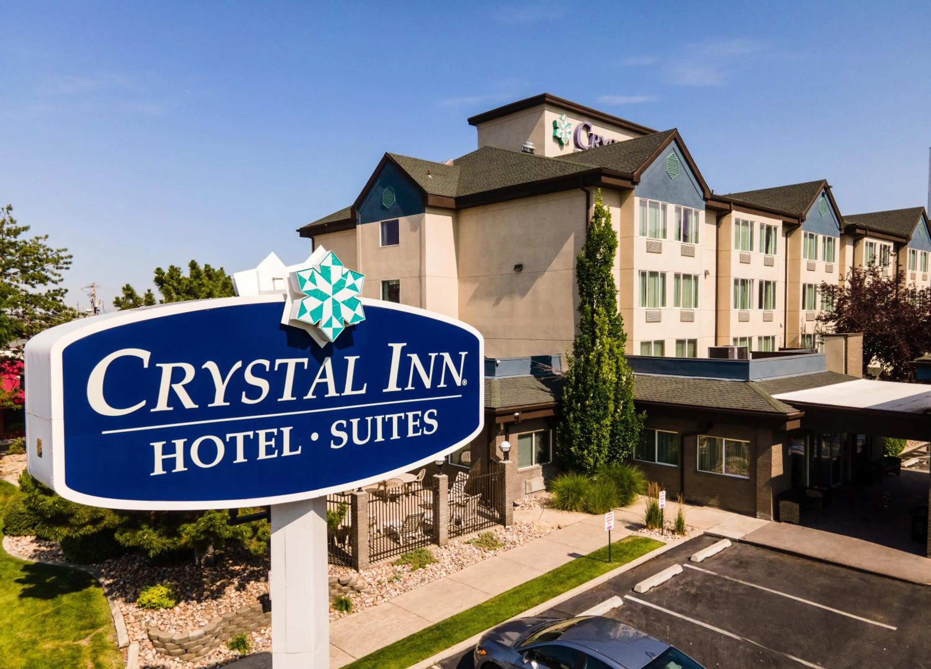 Property building in Crystal Inn Hotel & Suites - Salt Lake City