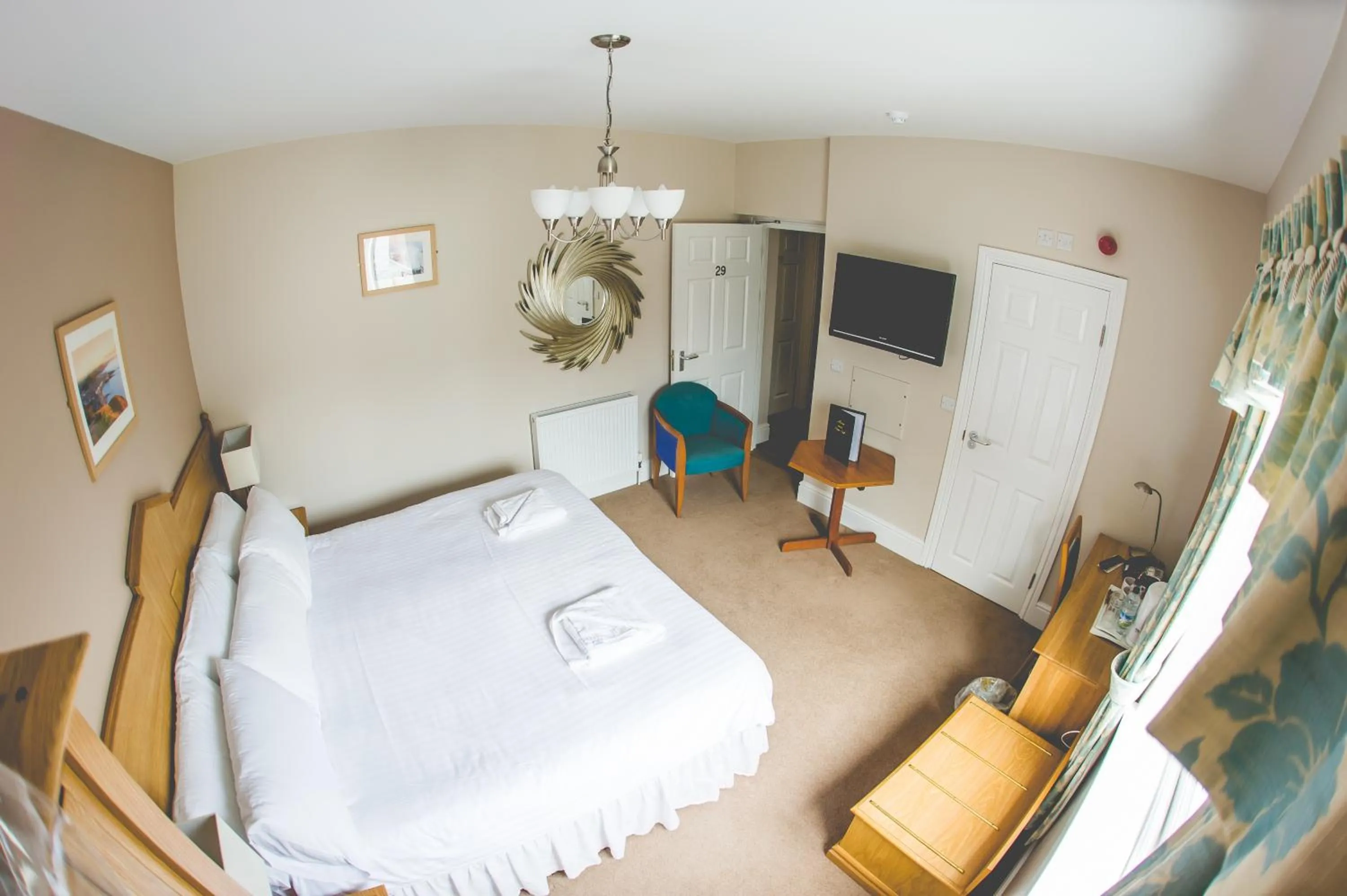 Bed in Four Seasons Hotel