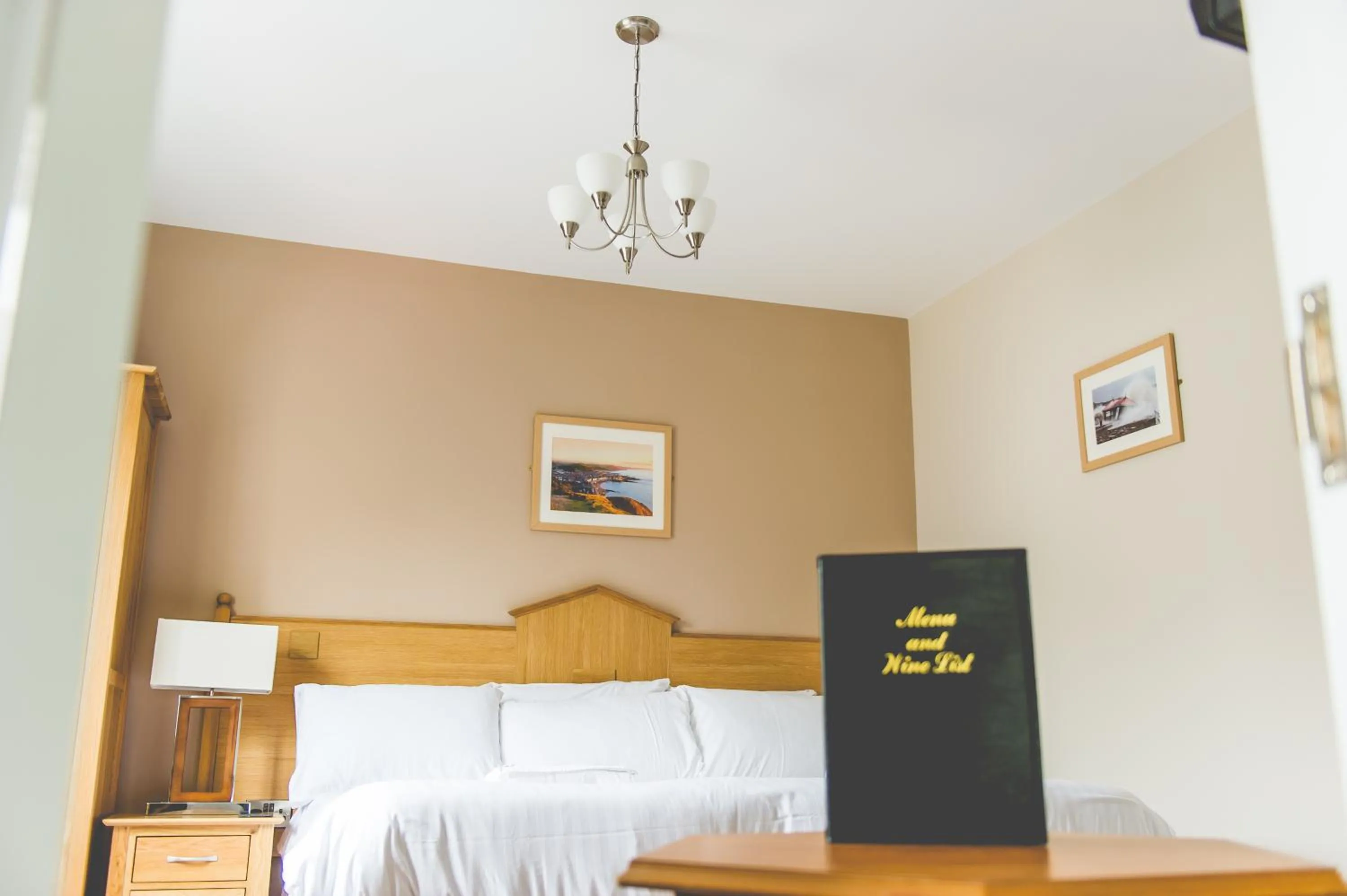 Bed in Four Seasons Hotel