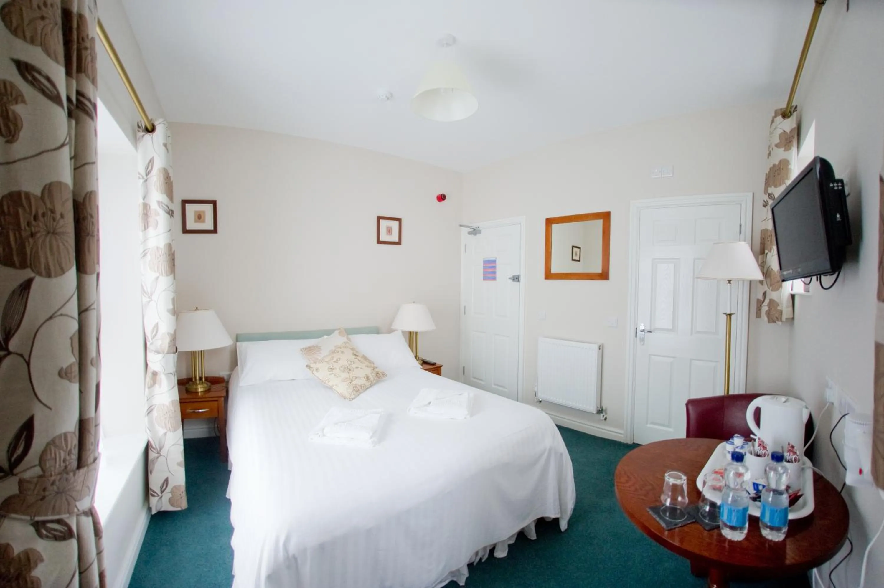 Bed in Four Seasons Hotel