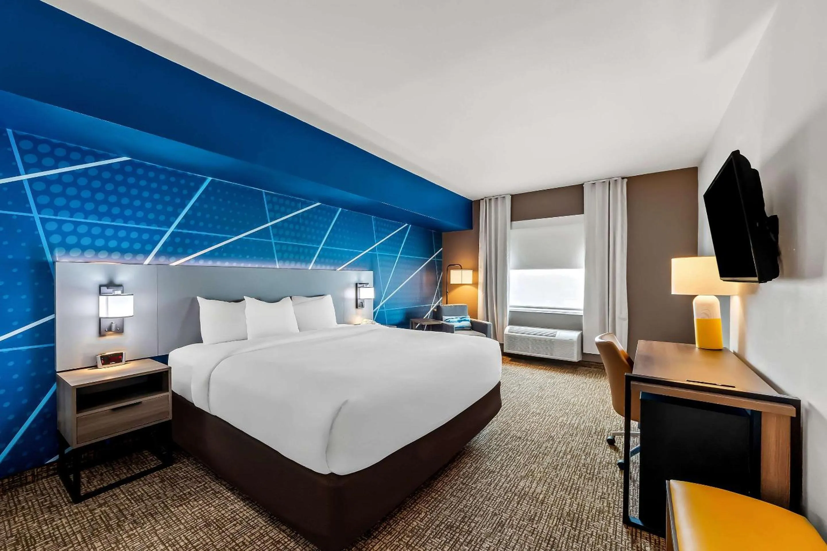 Bedroom, Bed in Comfort Inn & Suites Donna near I-2