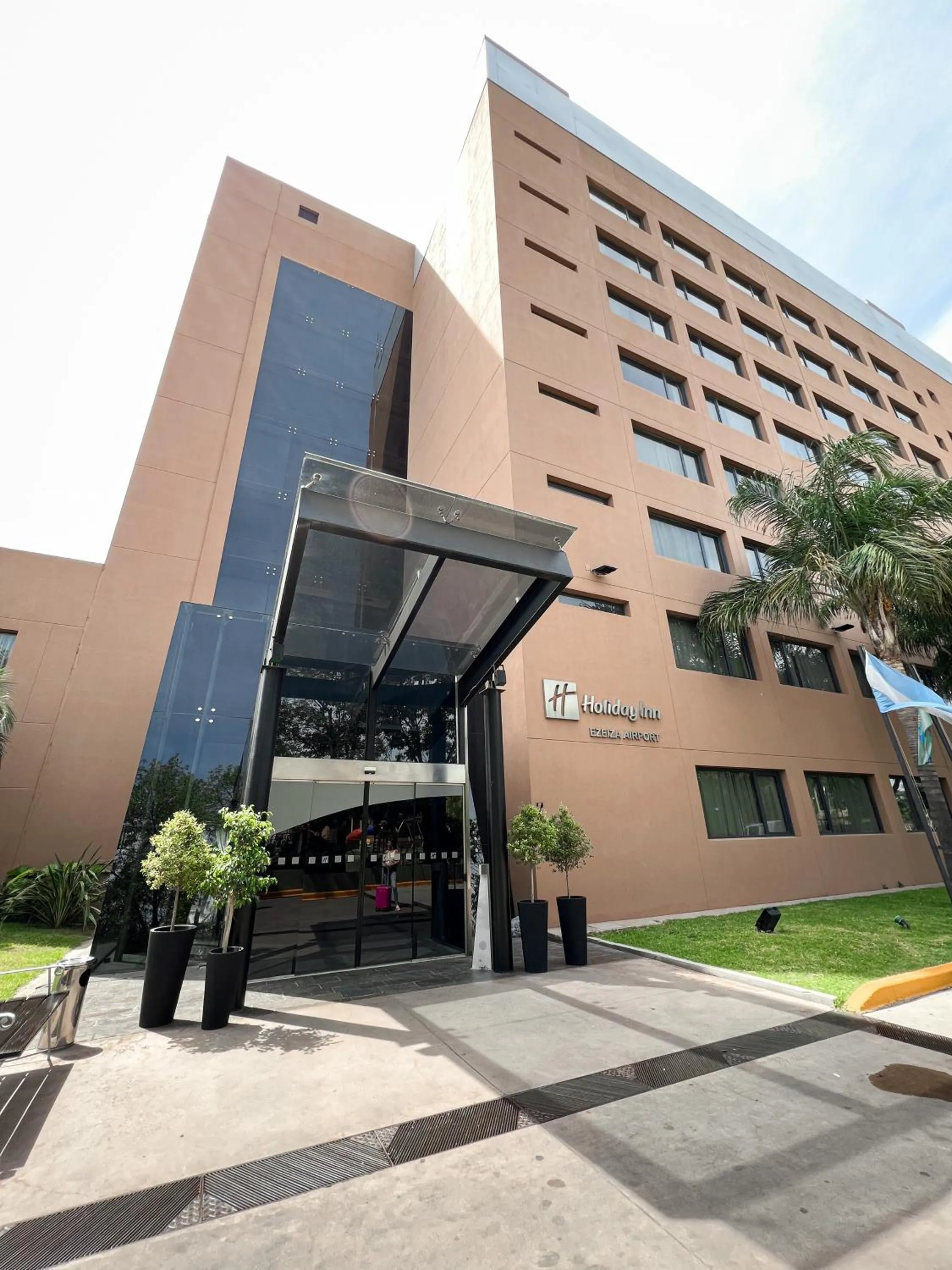 Holiday Inn Ezeiza Airport, an IHG Hotel