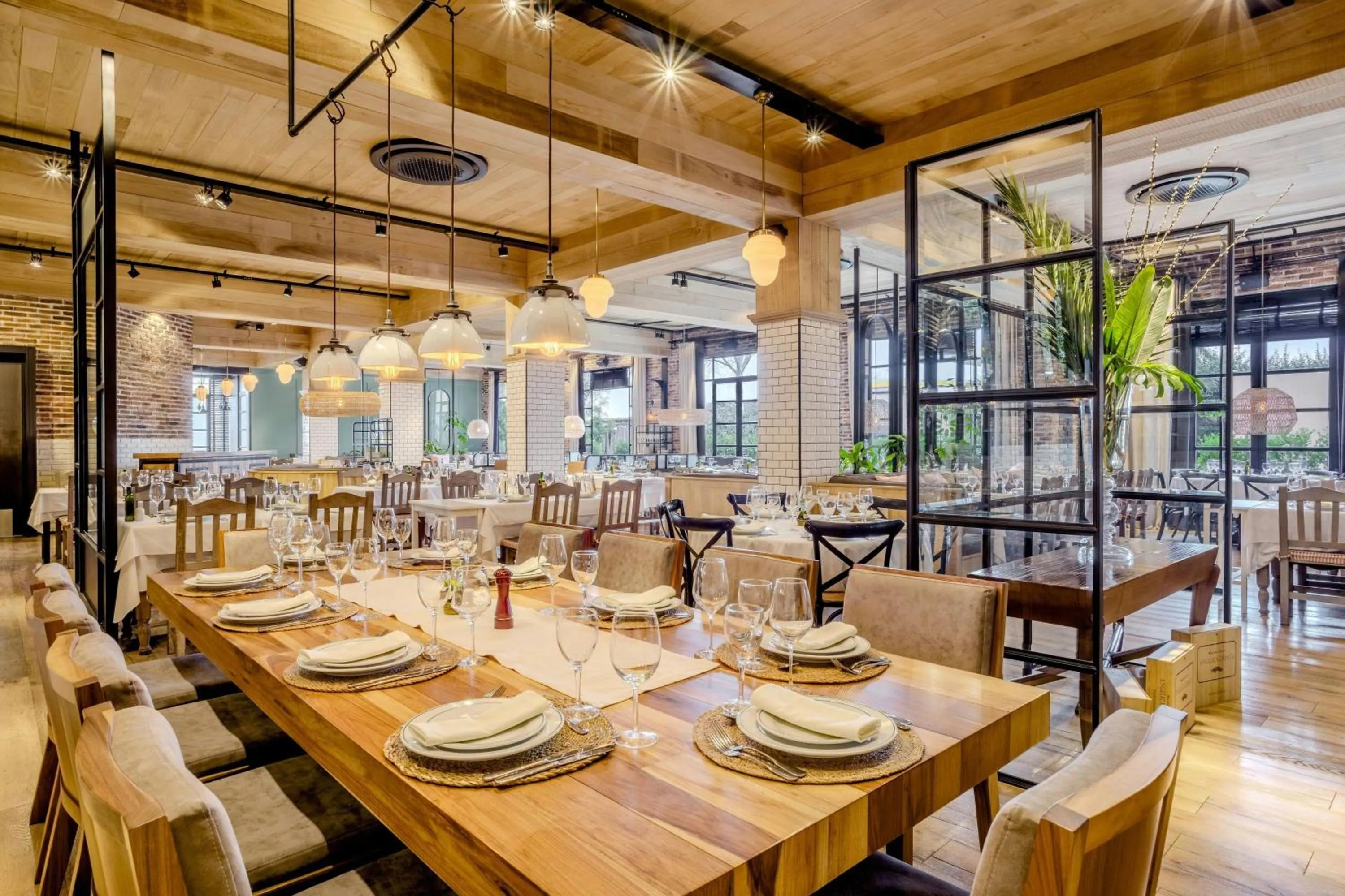 Restaurant/places to eat in Marriott Hotel Buenos Aires Ezeiza Airport