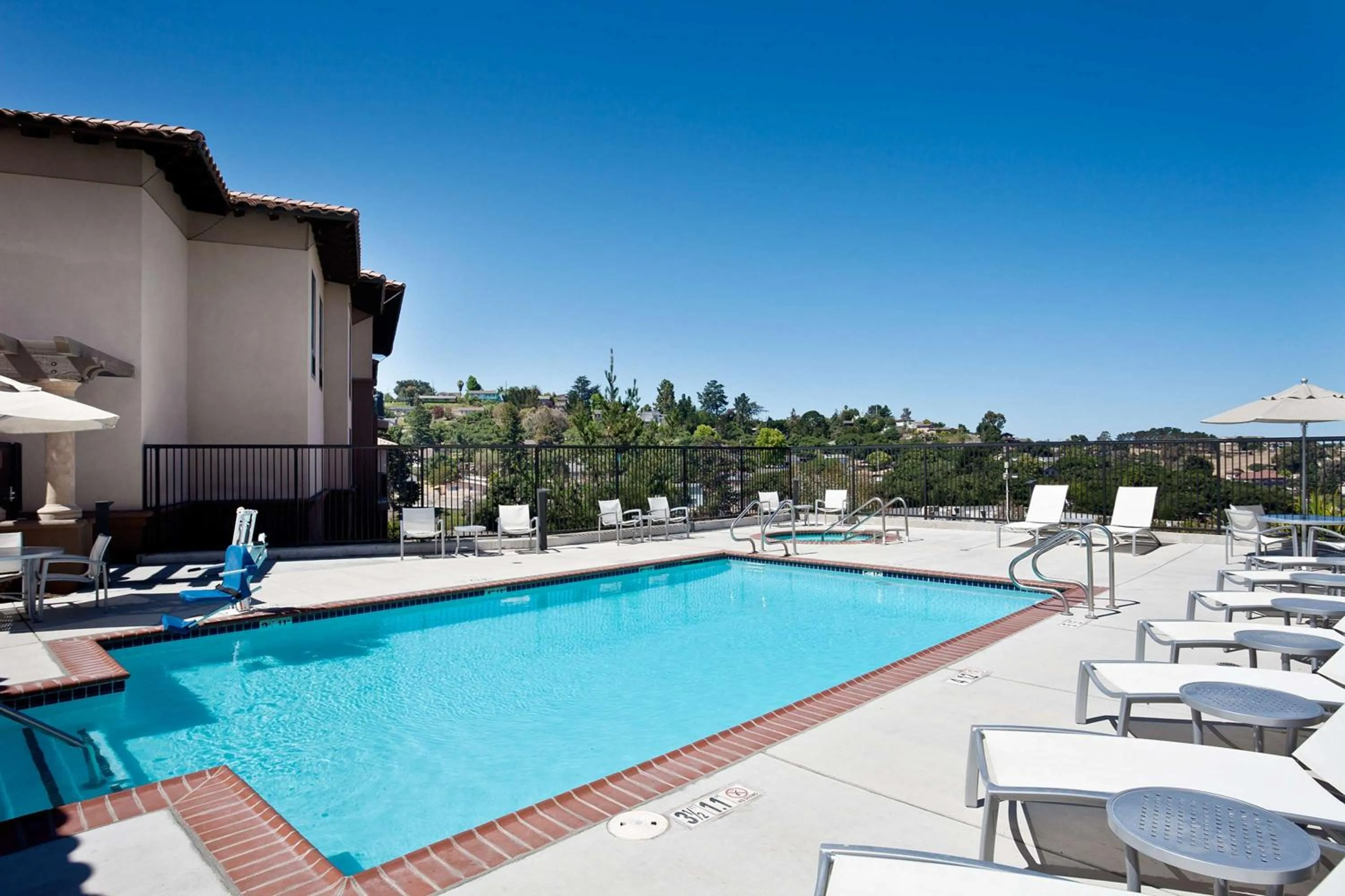 Pool view in Hampton Inn & Suites Arroyo Grande