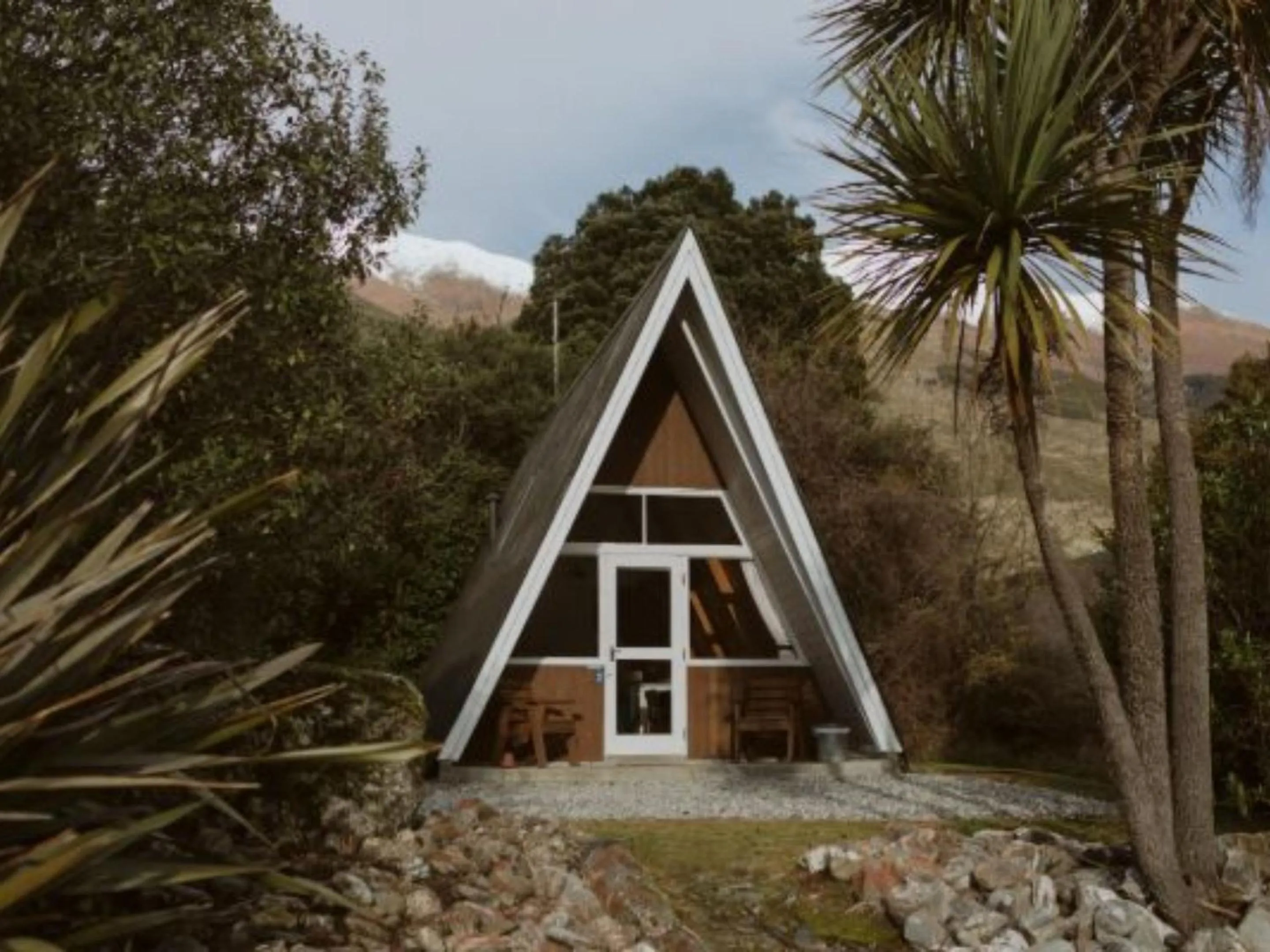 Property building in Wonderland Makarora Lodge