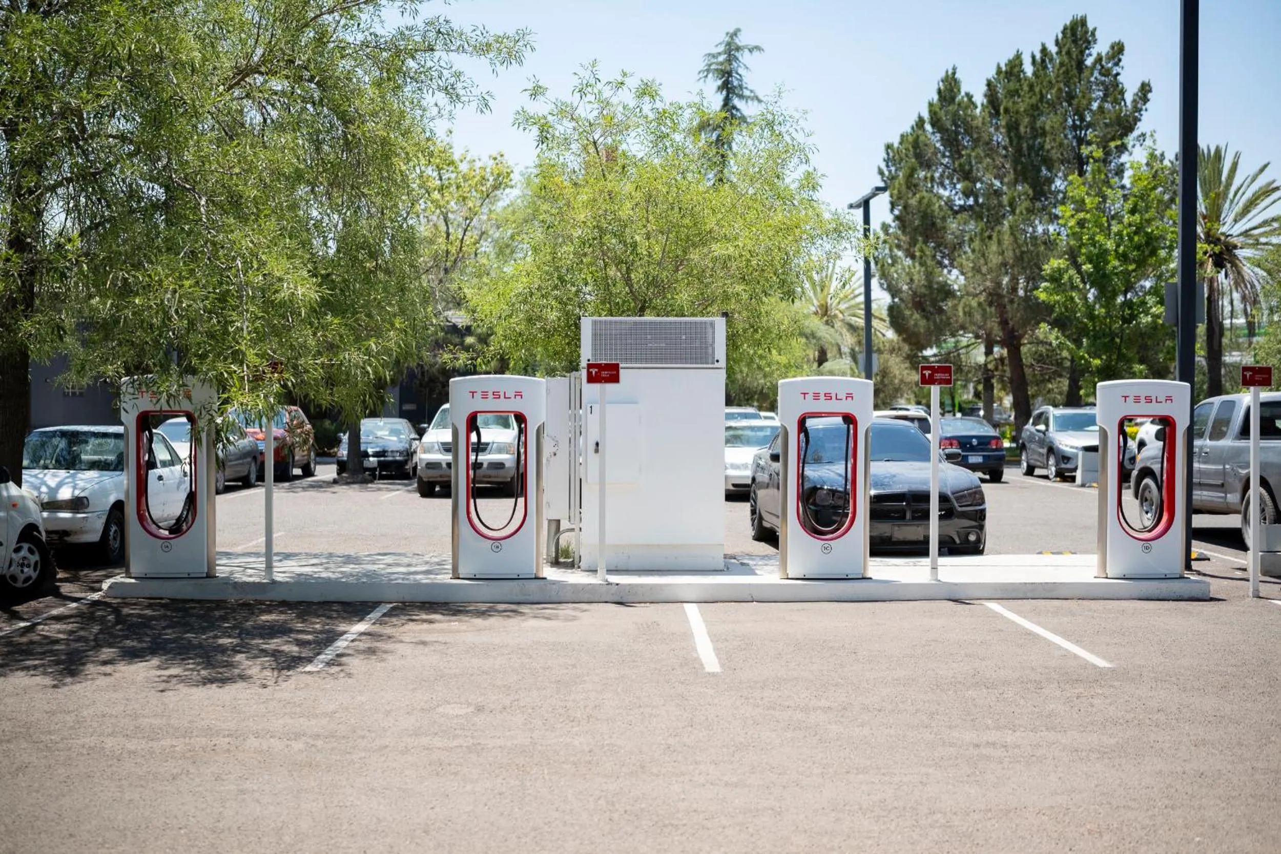 Parking in Hotel Victoria Express