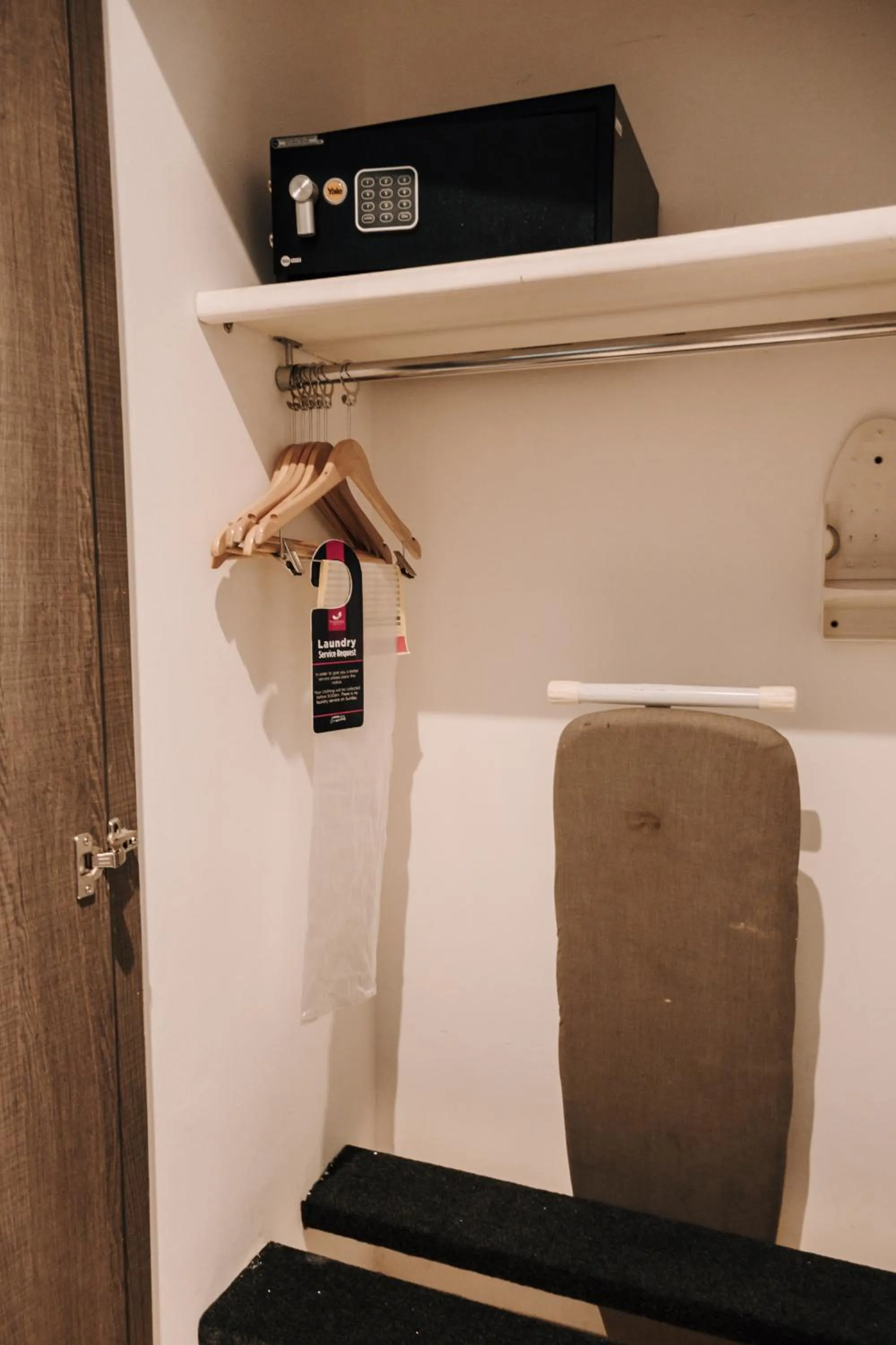 Hotel Victoria Express