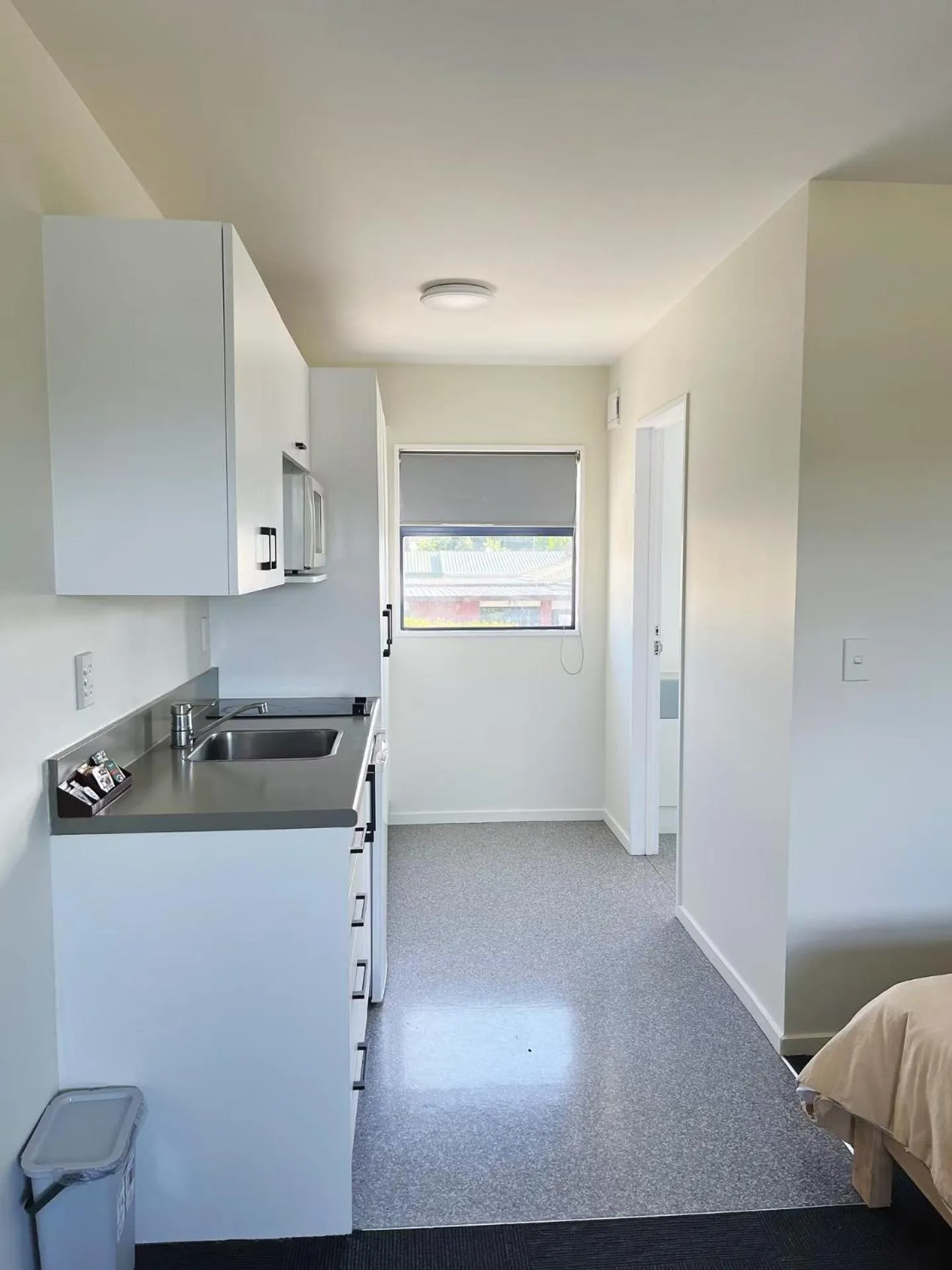 Kitchen or kitchenette in AAA Northlands Motel