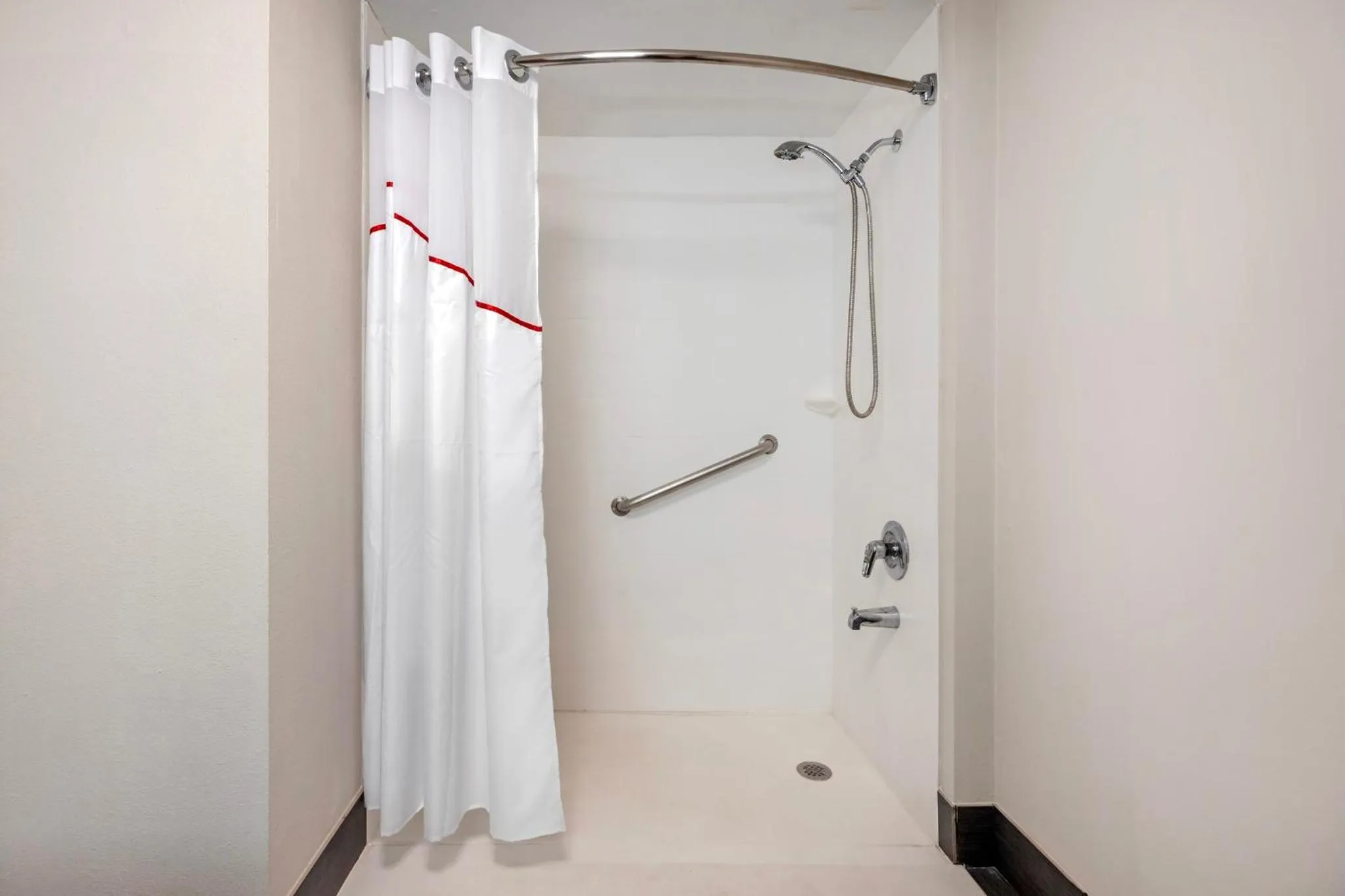 Bathroom in Days Inn by Wyndham Franklin Nashville