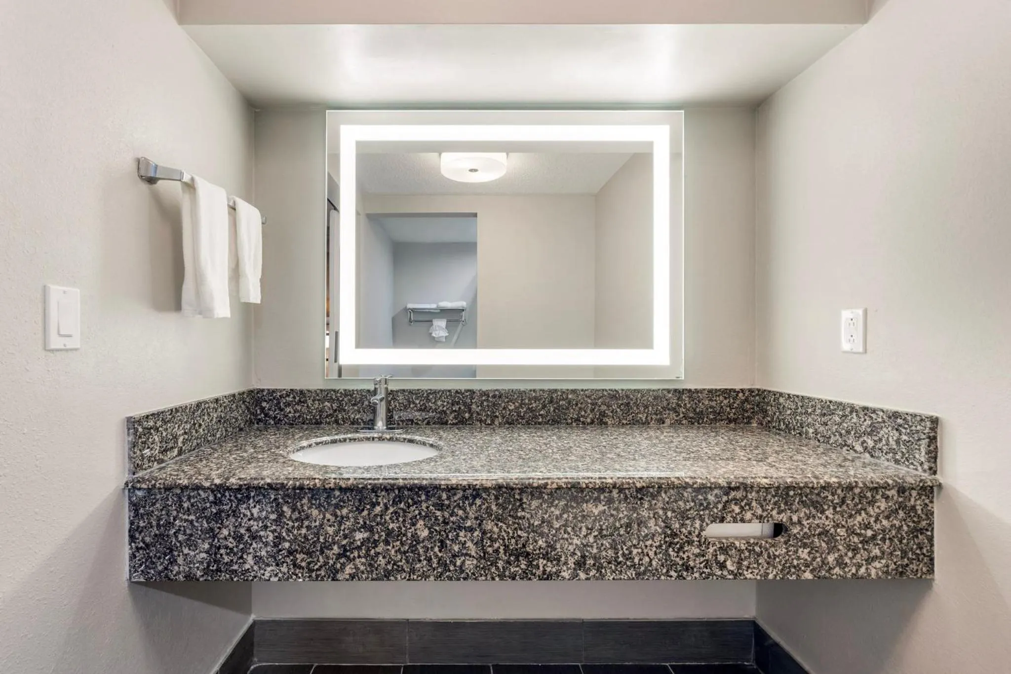 Bathroom in Days Inn by Wyndham Franklin Nashville