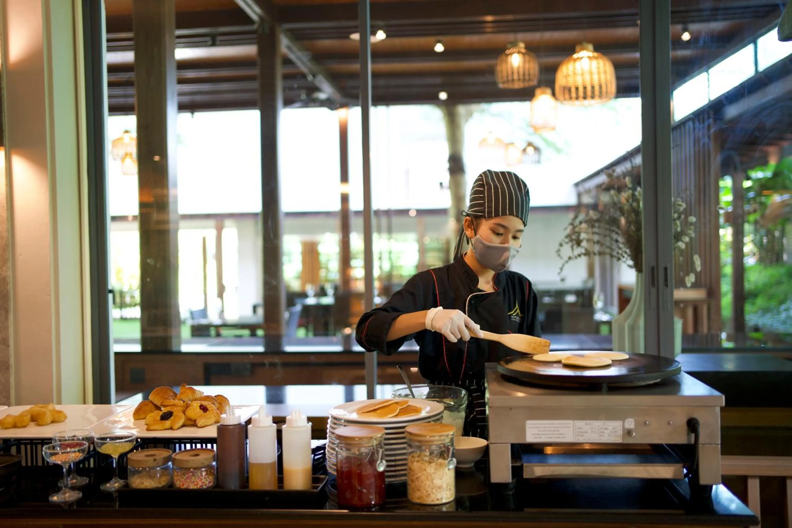 Naithonburi Beach Resort - SHA Extra Plus