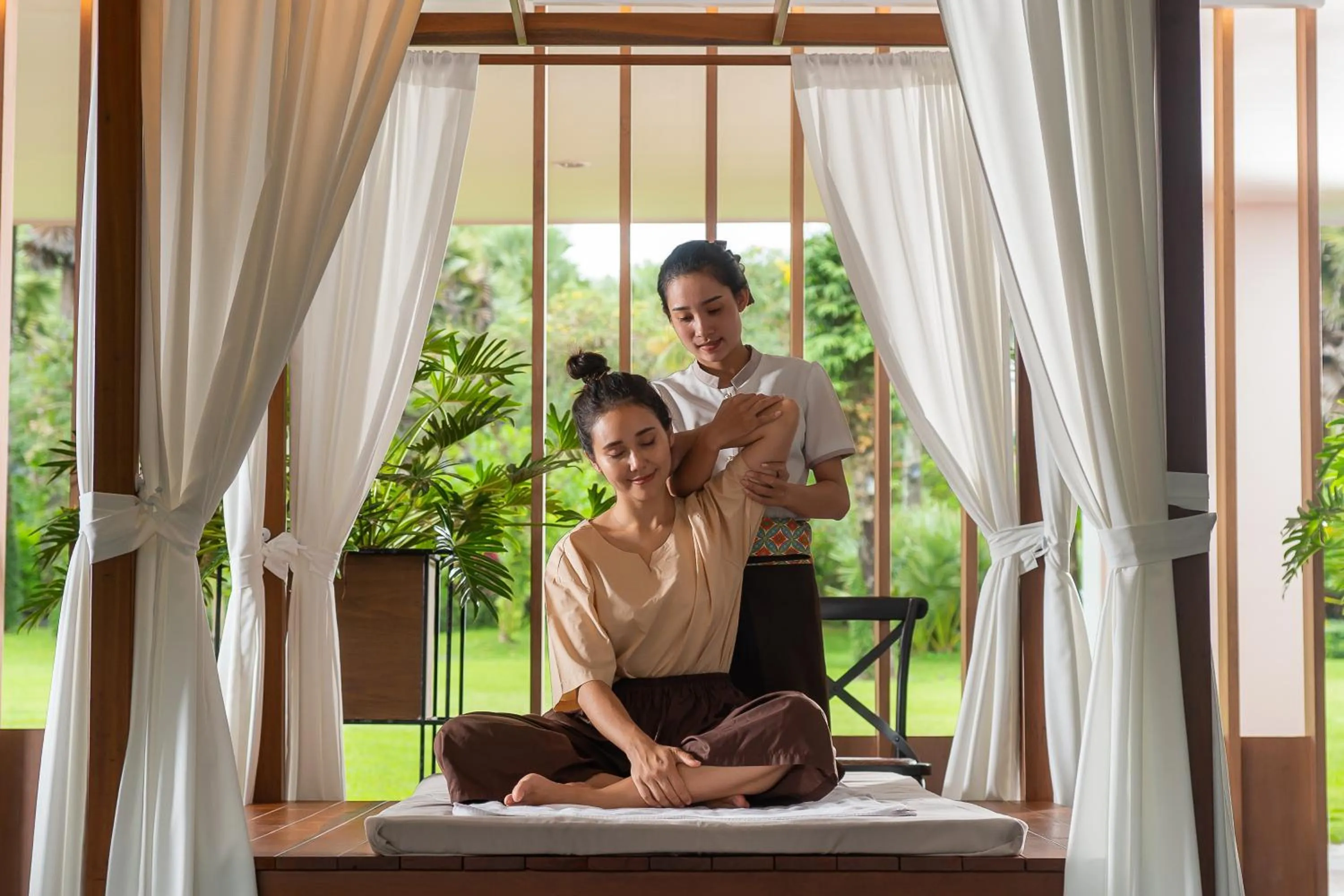 Naithonburi Beach Resort - SHA Extra Plus