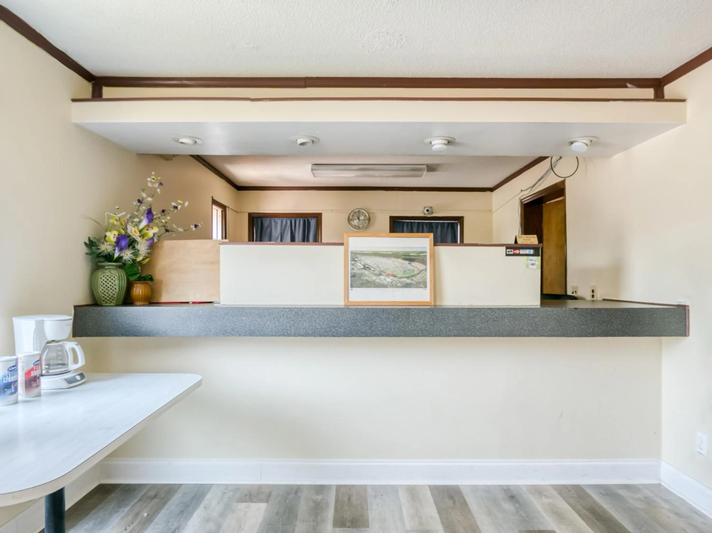 Lobby or reception in Raceway Inn Darlington By OYO