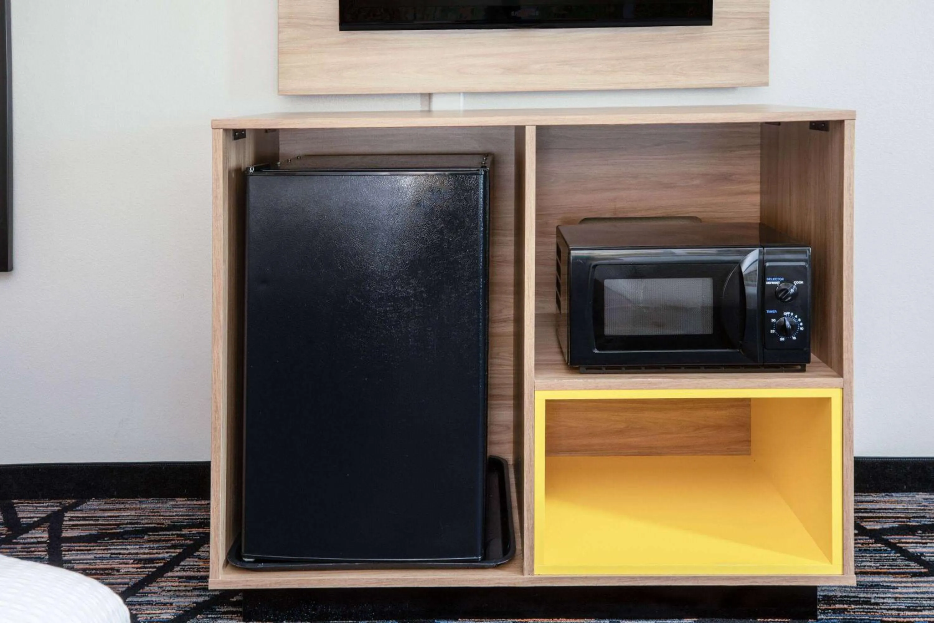 Photo of the whole room in Days Inn by Wyndham Baton Rouge I-10