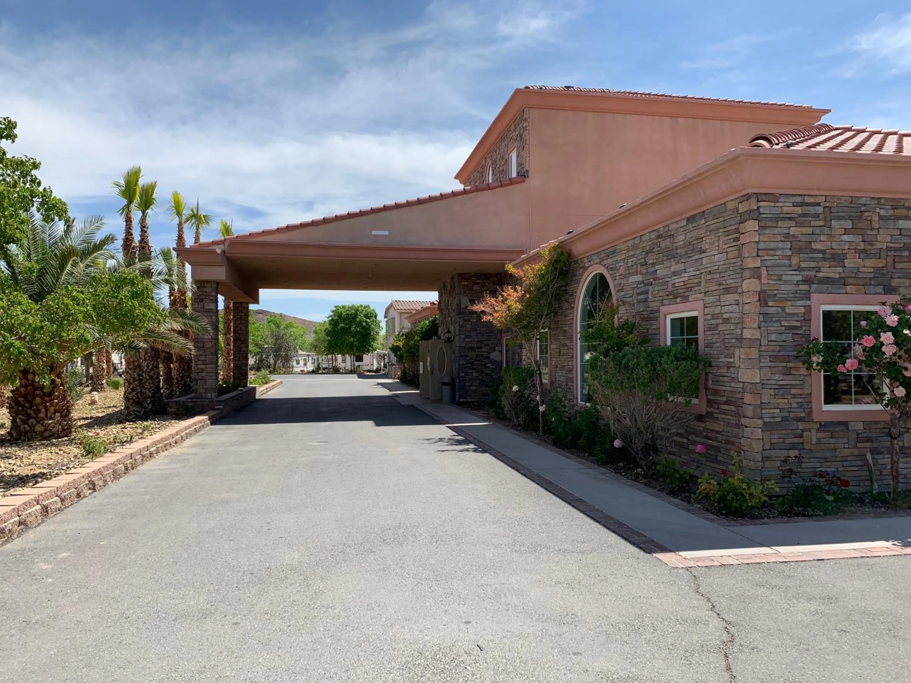 Facade/entrance in Death Valley Inn